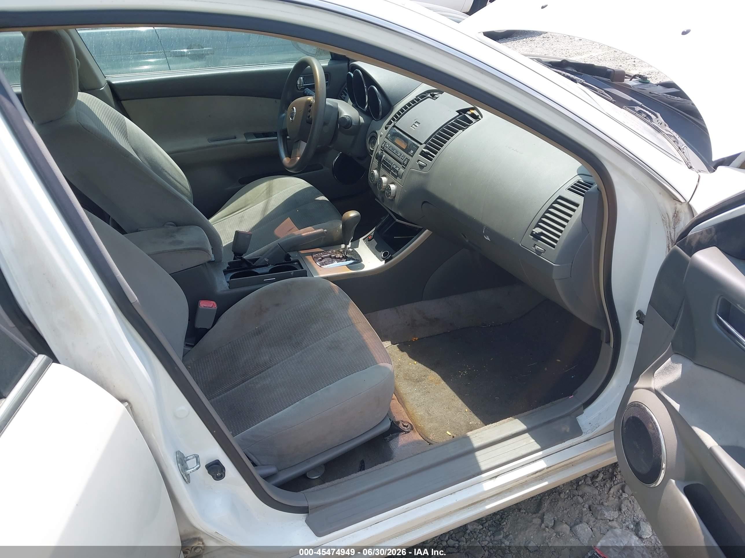 2006 Nissan Altima 2.5 S White vin: 1N4AL11D96N445356