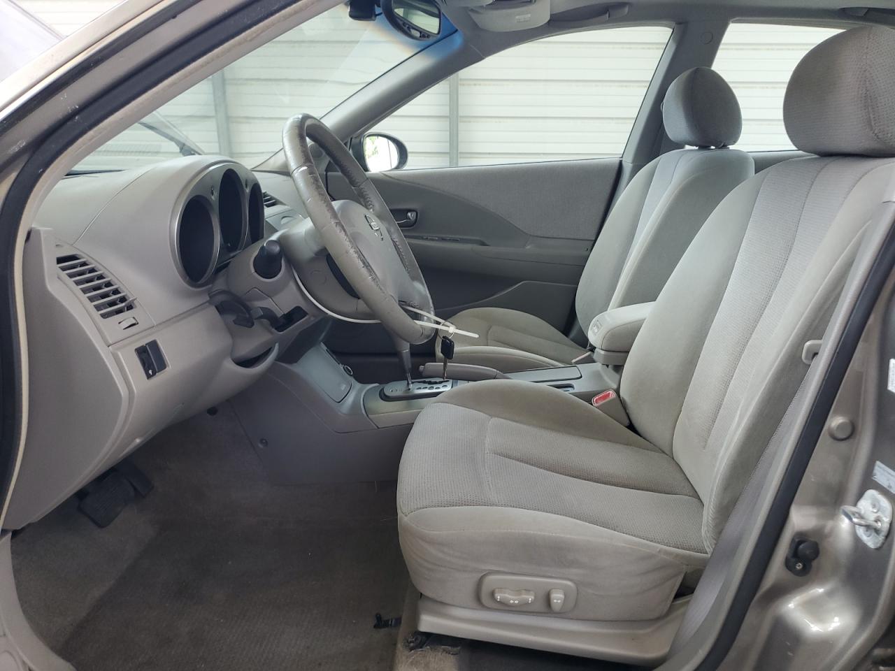 2003 Nissan Altima 2.5 Желто-коричневый vin: 1N4AL11DX3C110548 Damage: Steering Wheel, Worn, Acceptable