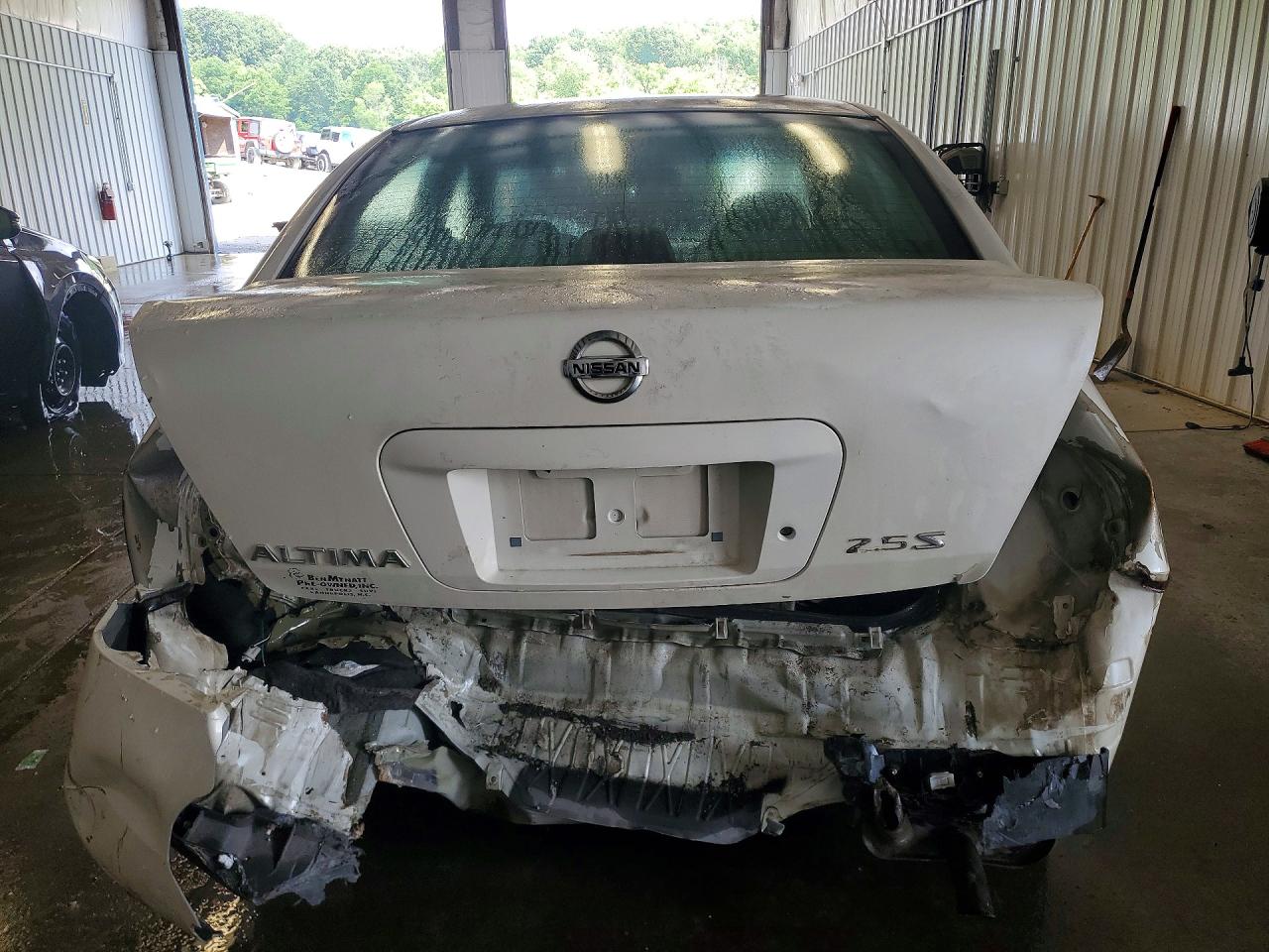 2003 Niss Altima Белый vin: 1N4AL11DX3C238210