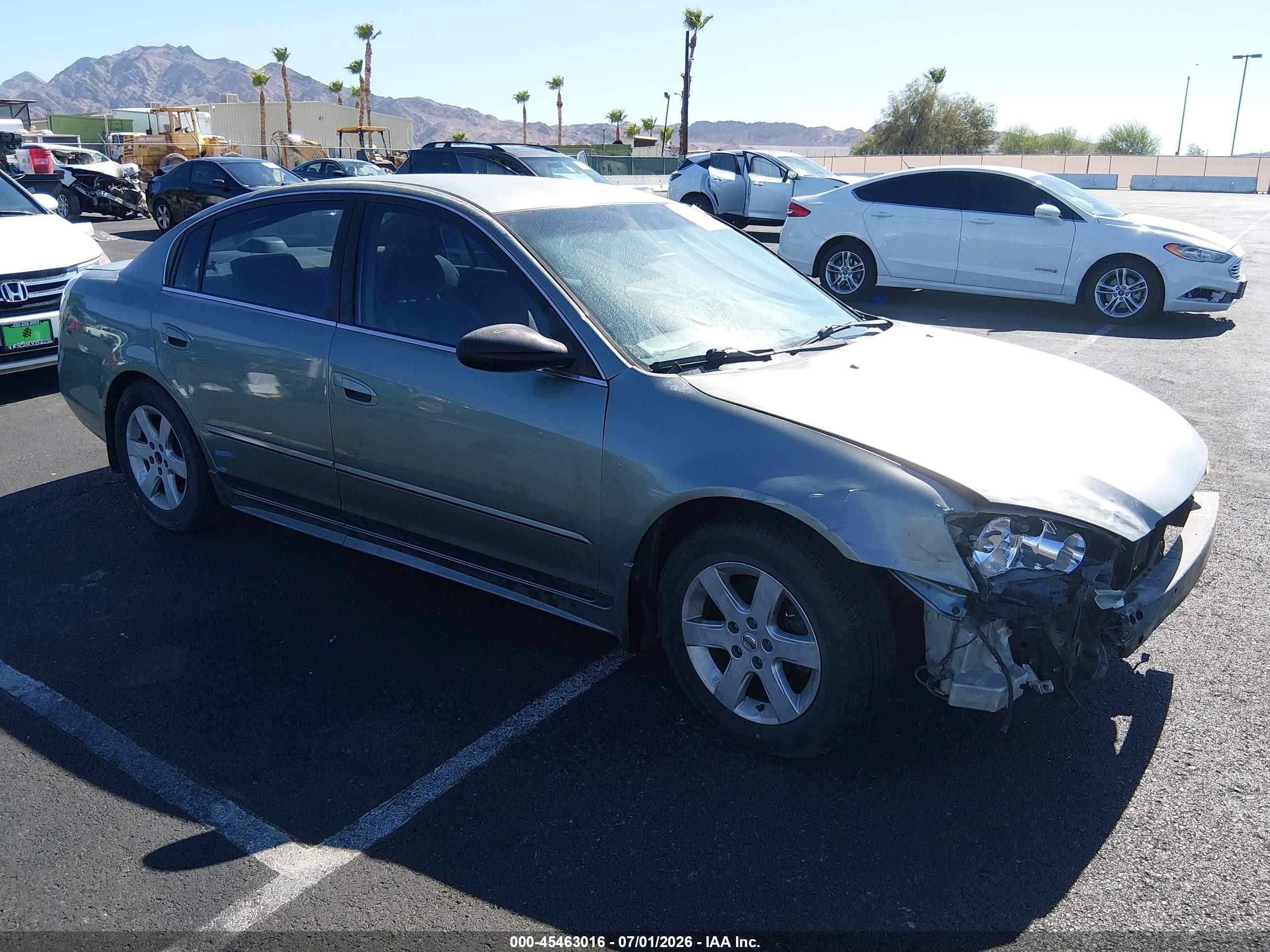 2003 Nissan Altima 2.5 S Зеленый vin: 1N4AL11DX3C265813