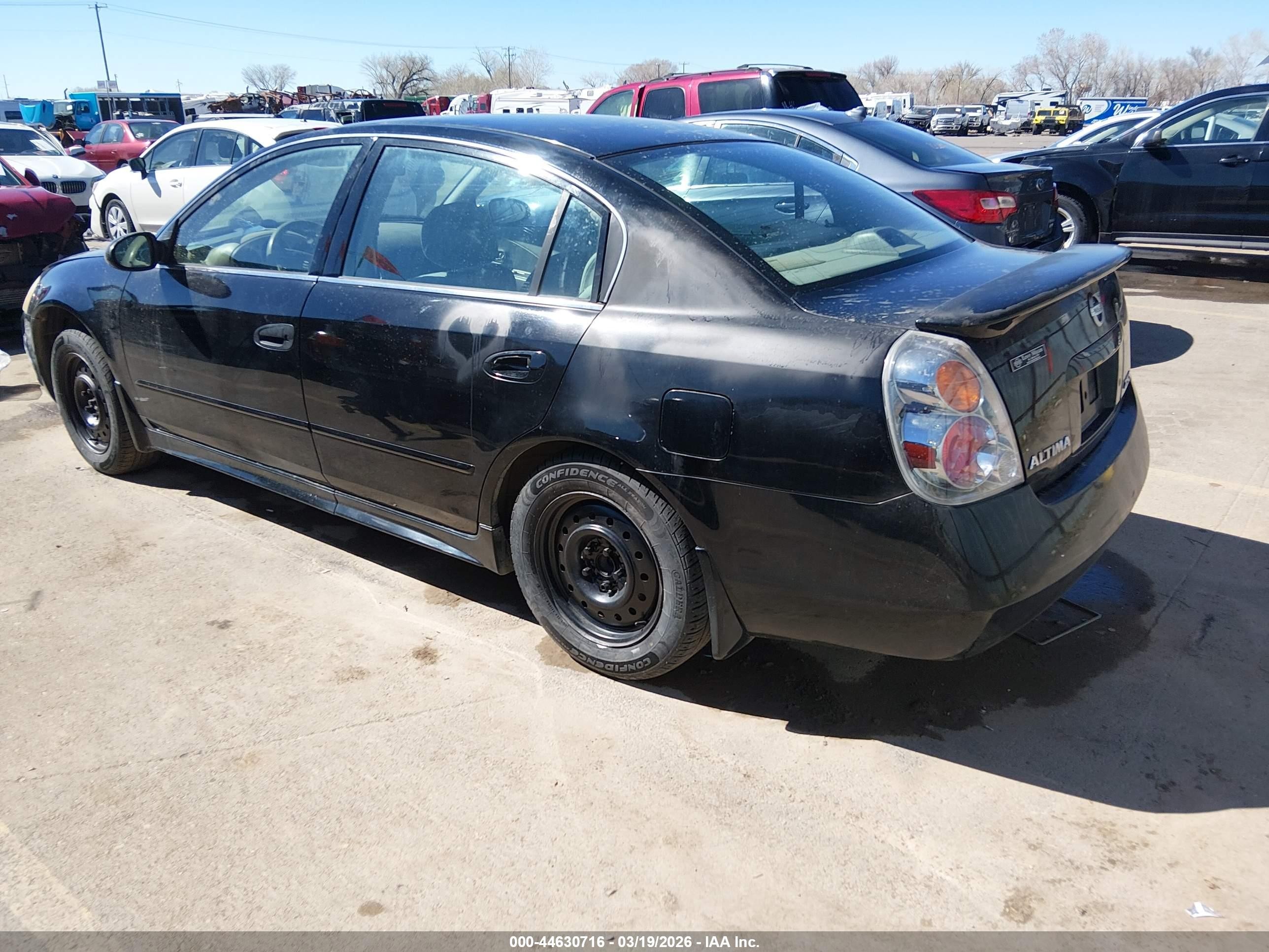 2003 Nissan Altima 2.5 S Black vin: 1N4AL11DX3C332040