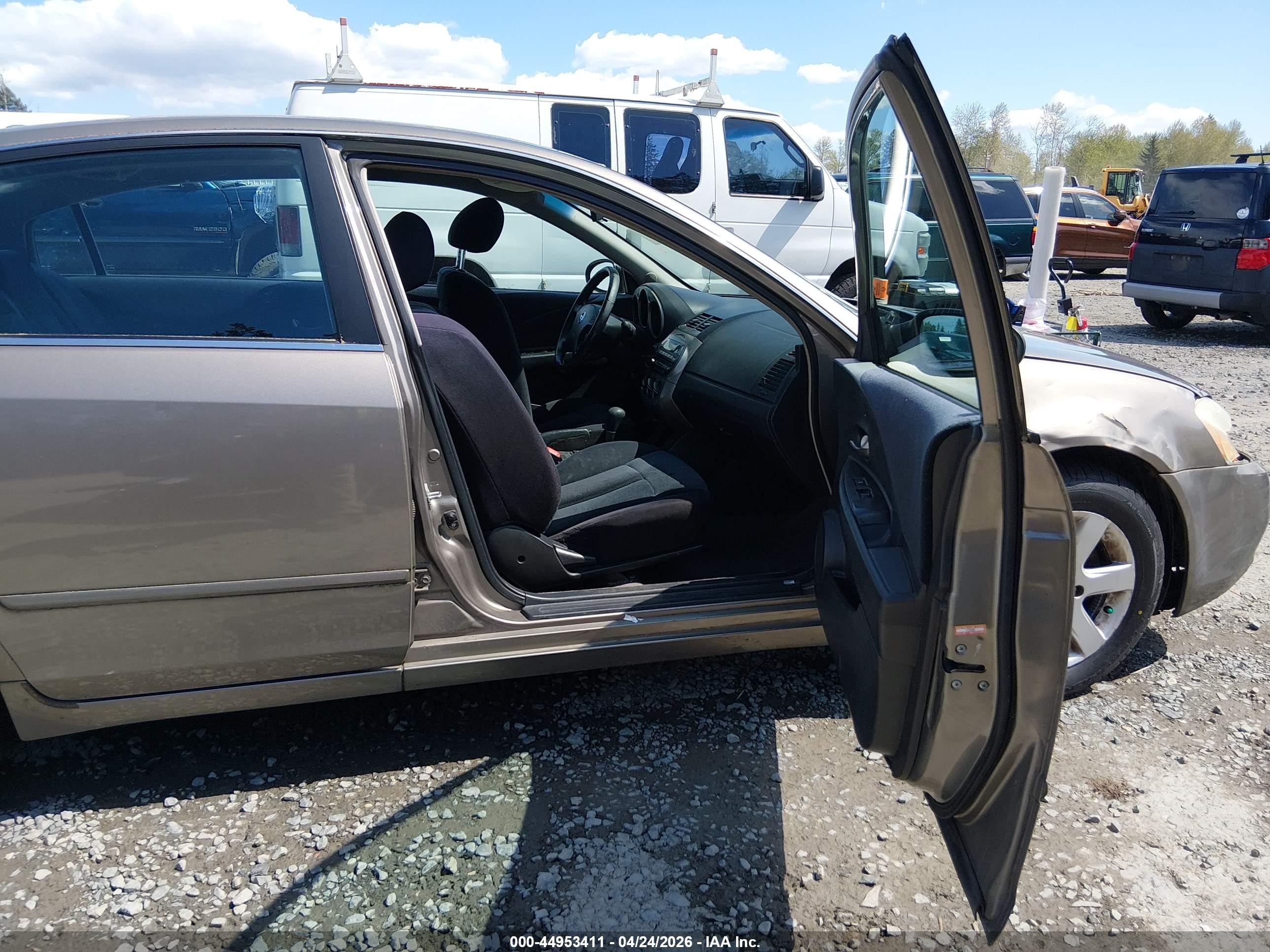 2004 Nissan Altima 2.5/2.5 S/2.5 Sl Tan vin: 1N4AL11DX4C108A54