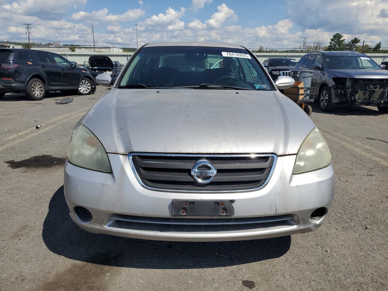 2004 Nissan Altima Серебряный vin: 1N4AL11DX4C115752