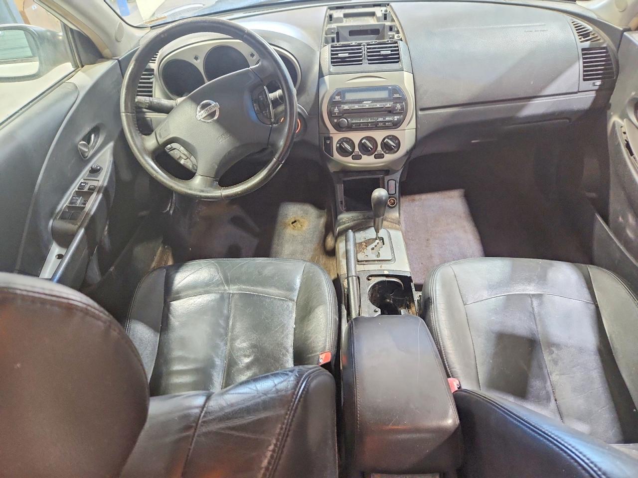 2004 Nissan Altima 2.5 Белый vin: 1N4AL11DX4C147505