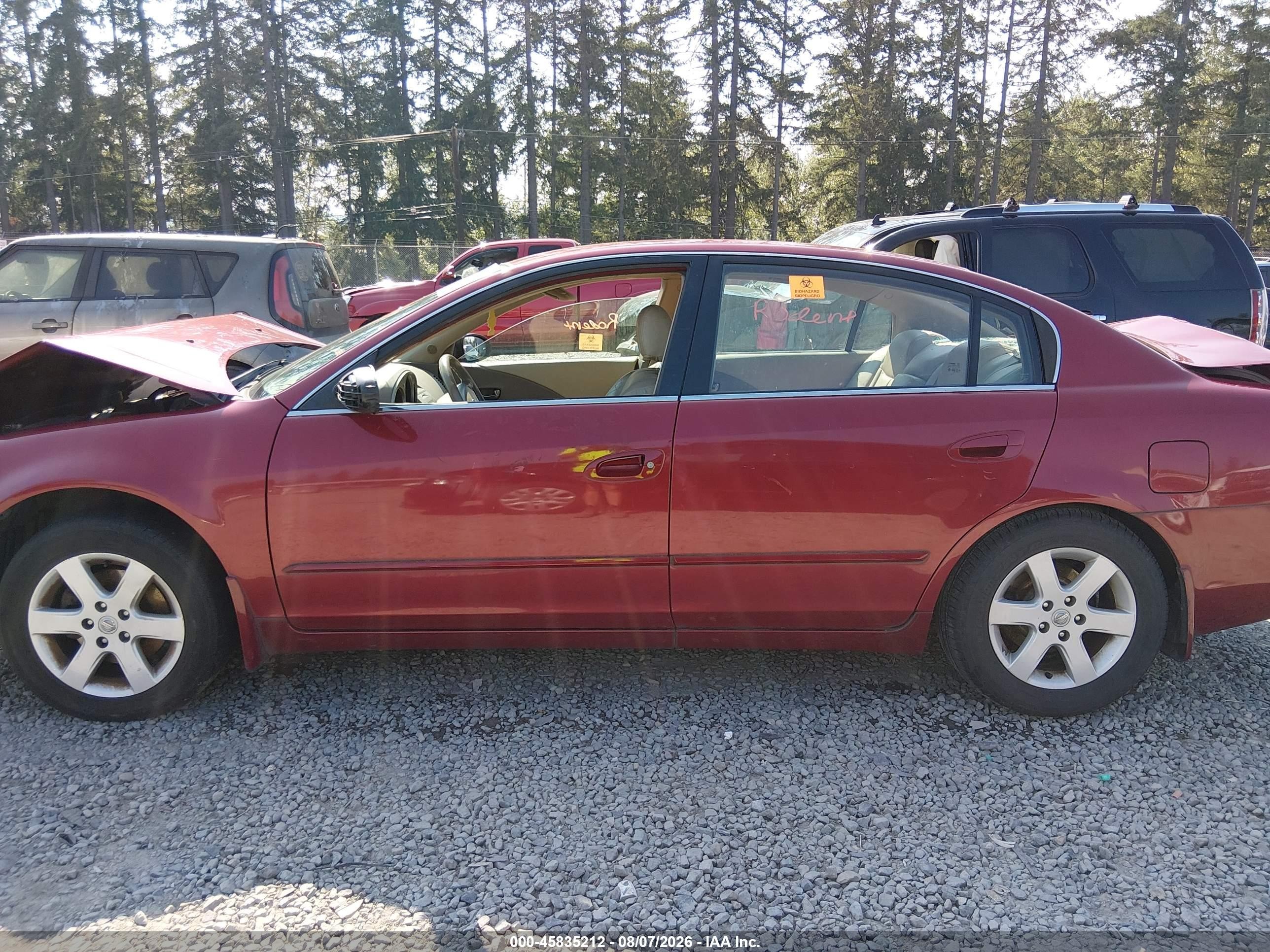 2004 Nissan Altima 2.5 S Maroon vin: 1N4AL11DX4C168760