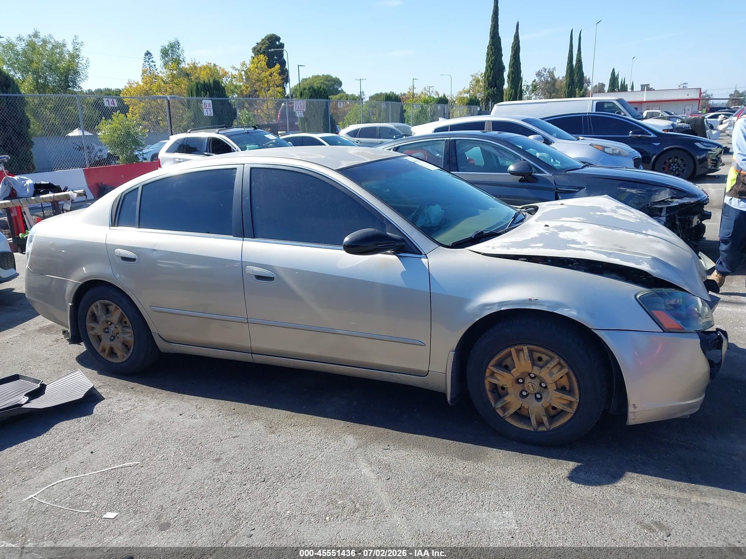 2005 Nissan Altima 2.5 S Золотой vin: 1N4AL11DX5N930085