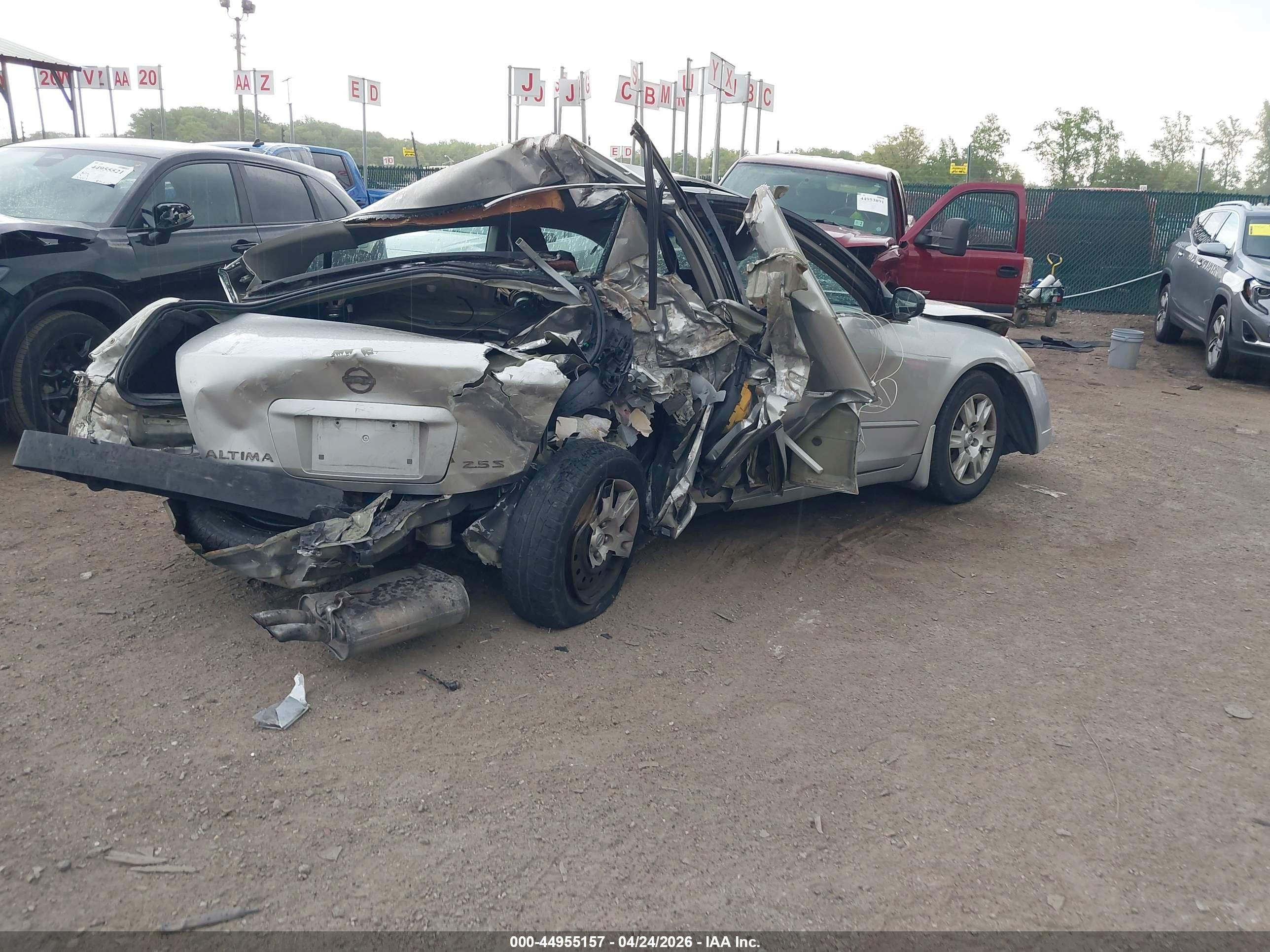 2006 Nissan Altima 2.5 S Silver vin: 1N4AL11DX6C115804