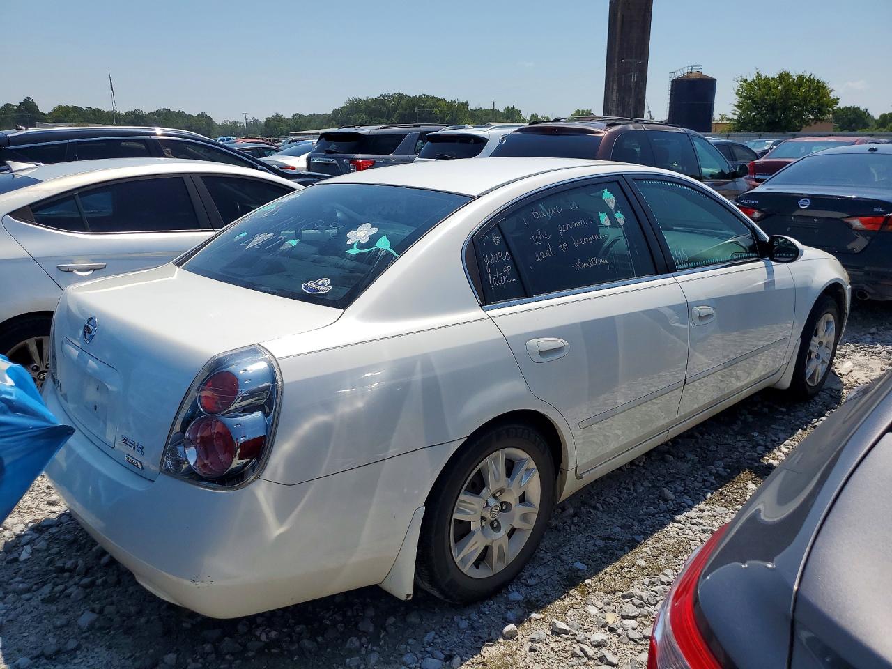 2006 Nissan Altima 2.5 White vin: 1N4AL11DX6C219273