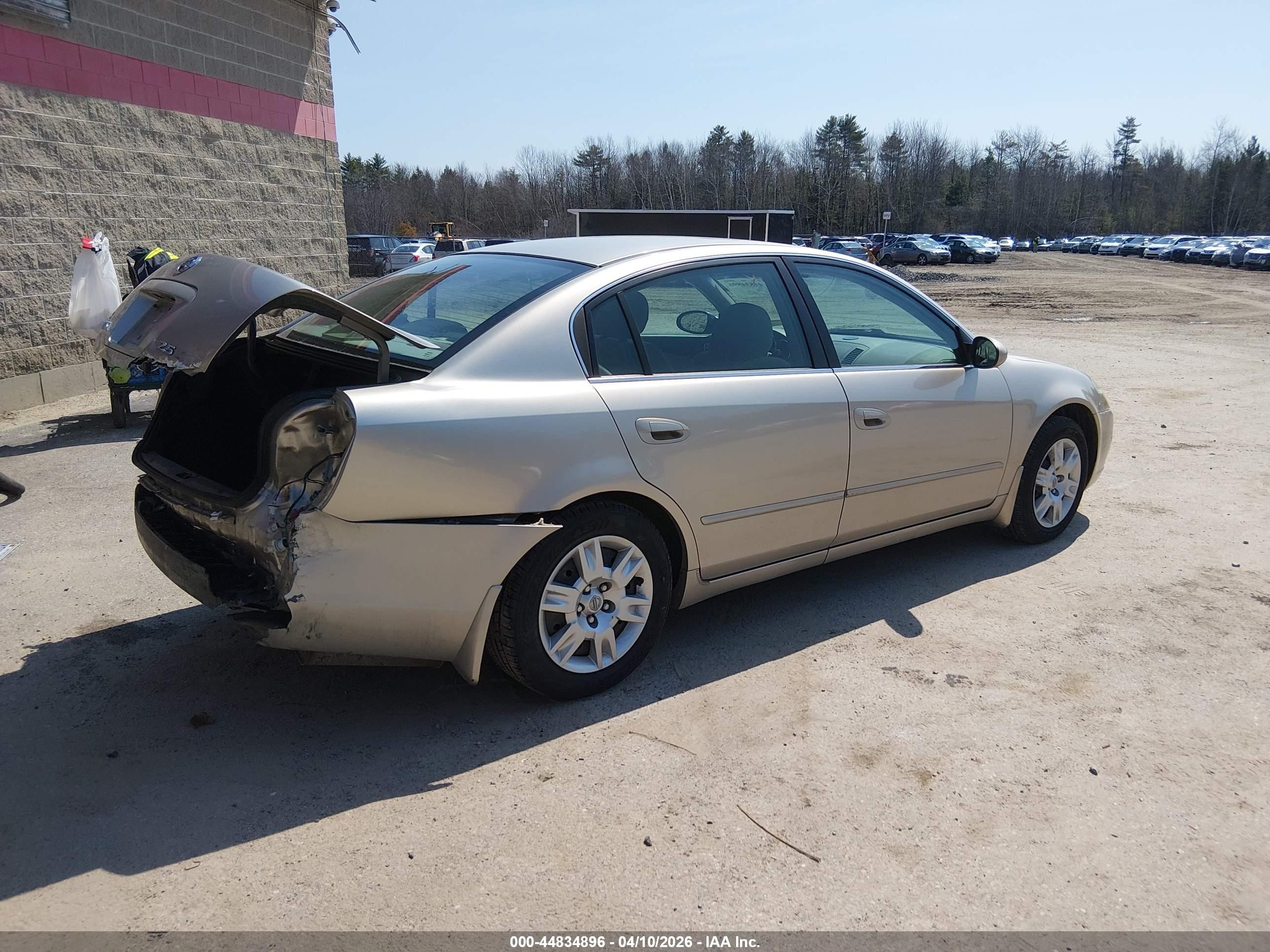 2006 Nissan Altima 2.5 S Серебряный vin: 1N4AL11DX6C249633