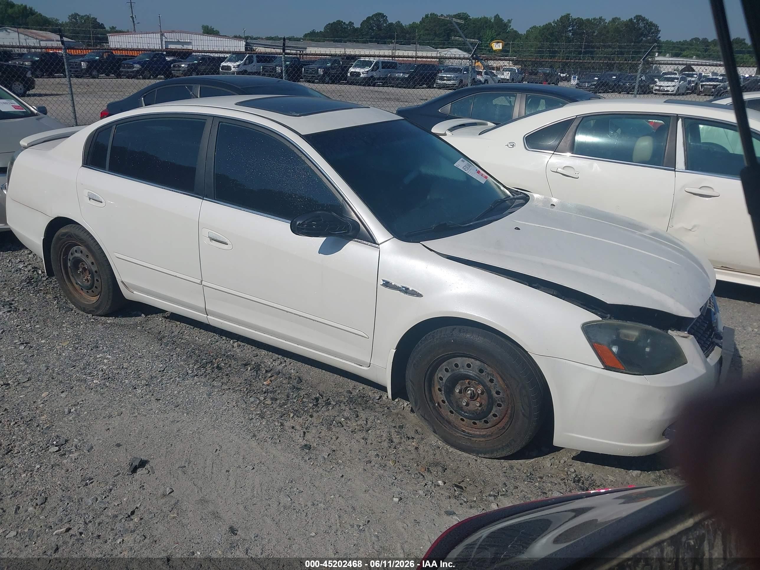 2006 Nissan Altima 2.5 S White vin: 1N4AL11DX6C265671