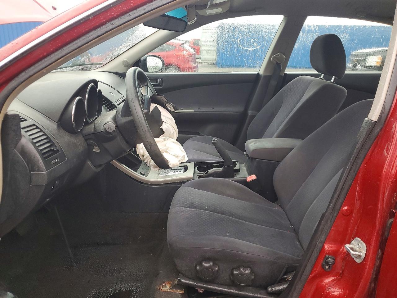 2006 Nissan Altima 2.5 Red vin: 1N4AL11DX6N368514