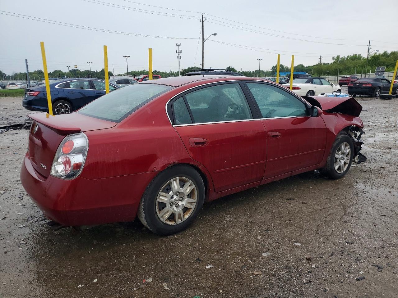 2006 Nissan Altima 2.5 Red vin: 1N4AL11DX6N368514
