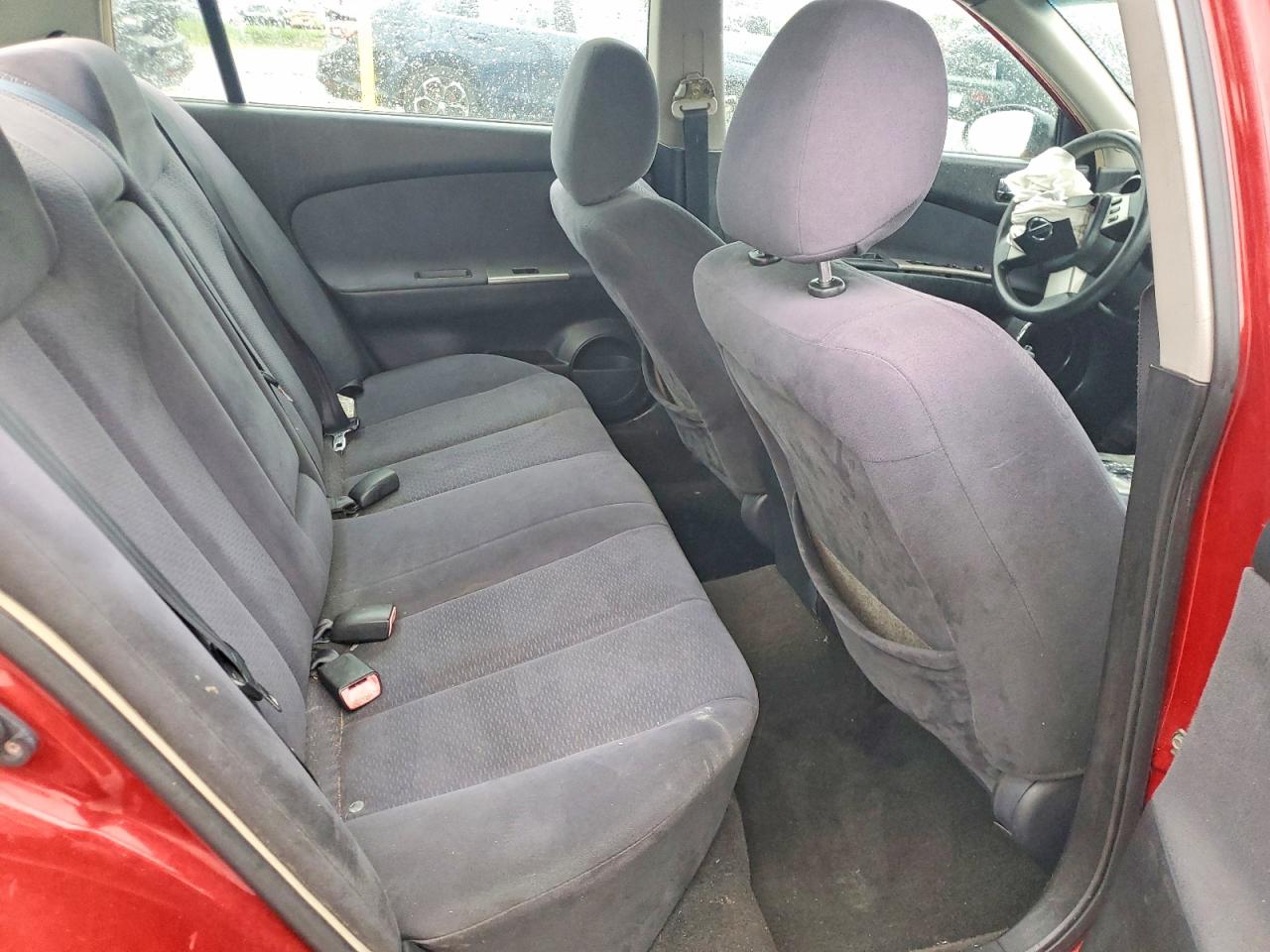 2006 Nissan Altima 2.5 Red vin: 1N4AL11DX6N368514