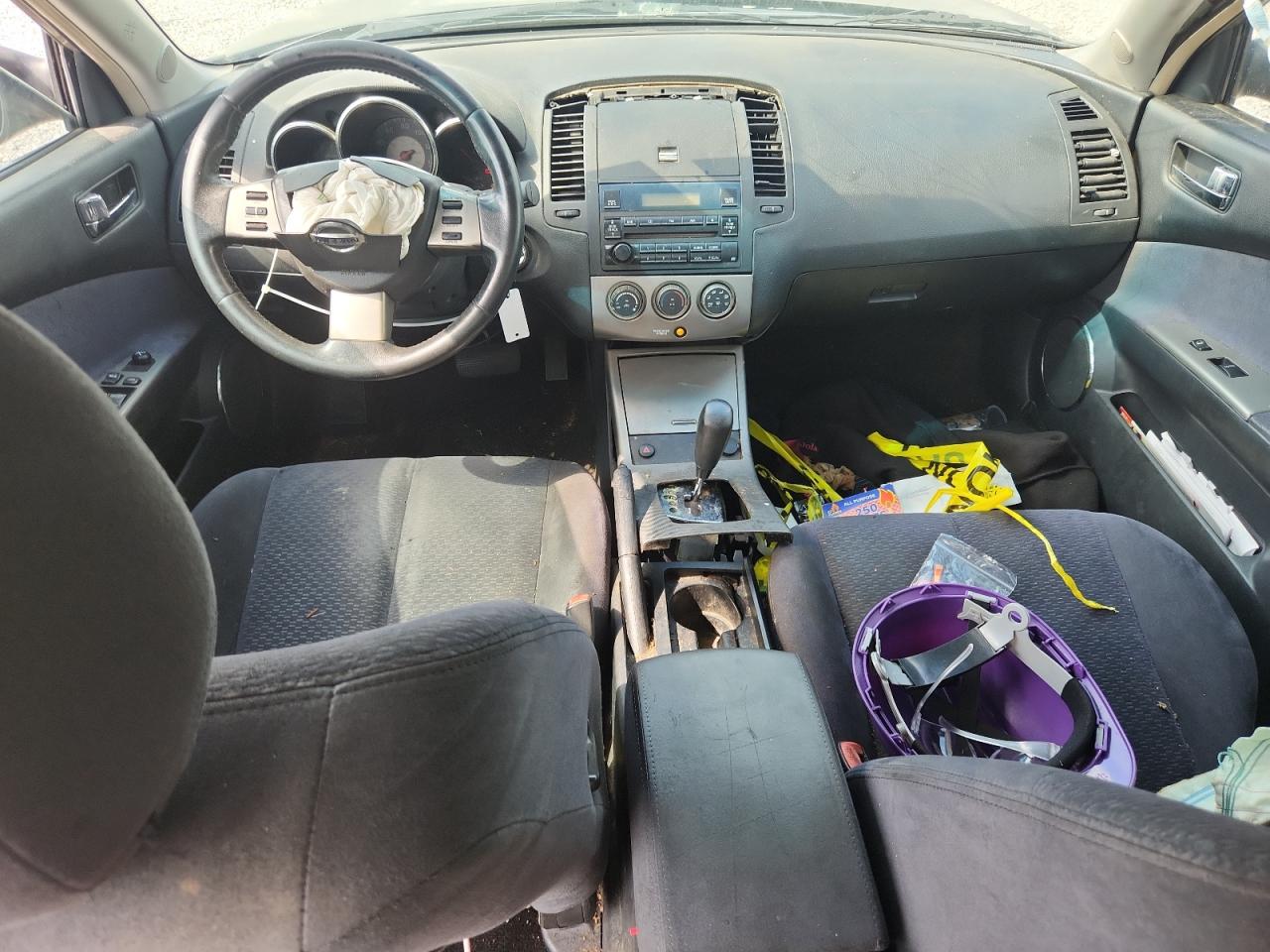 2005 Nissan Altima 2.5 Silver vin: 1N4AL11E05C250586