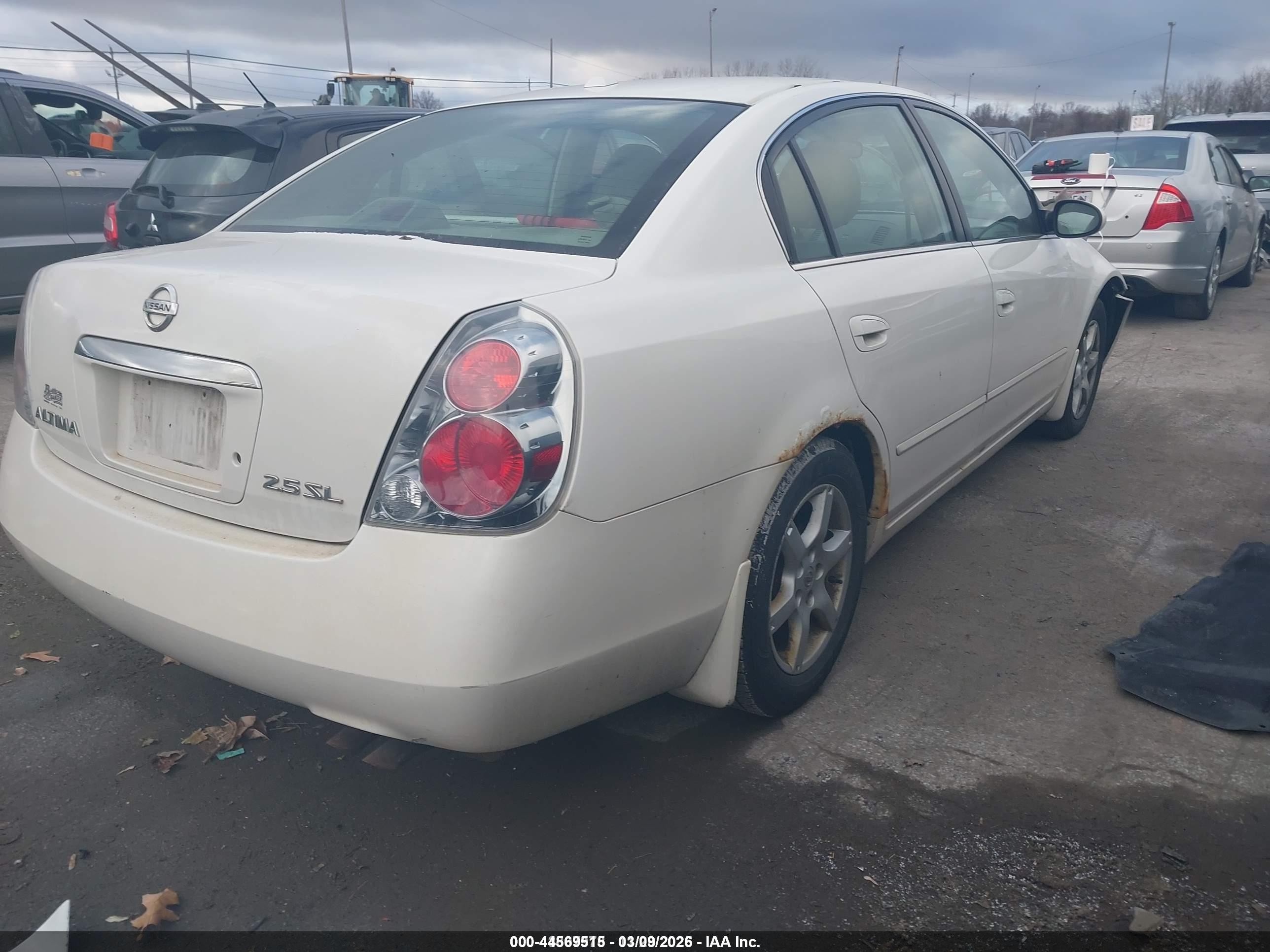 2006 Nissan Altima 2.5 S White vin: 1N4AL11E06C201308