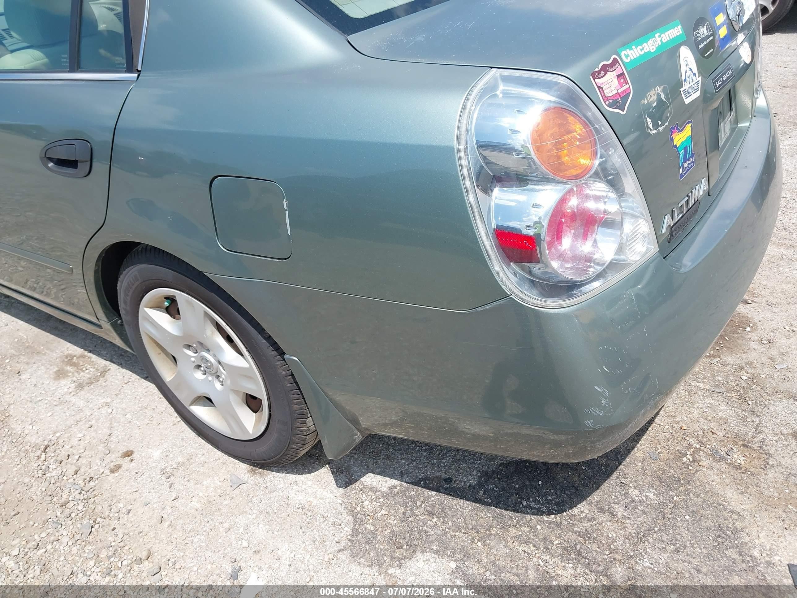 2003 Nissan Altima 2.5 S Зеленый vin: 1N4AL11E13C127134