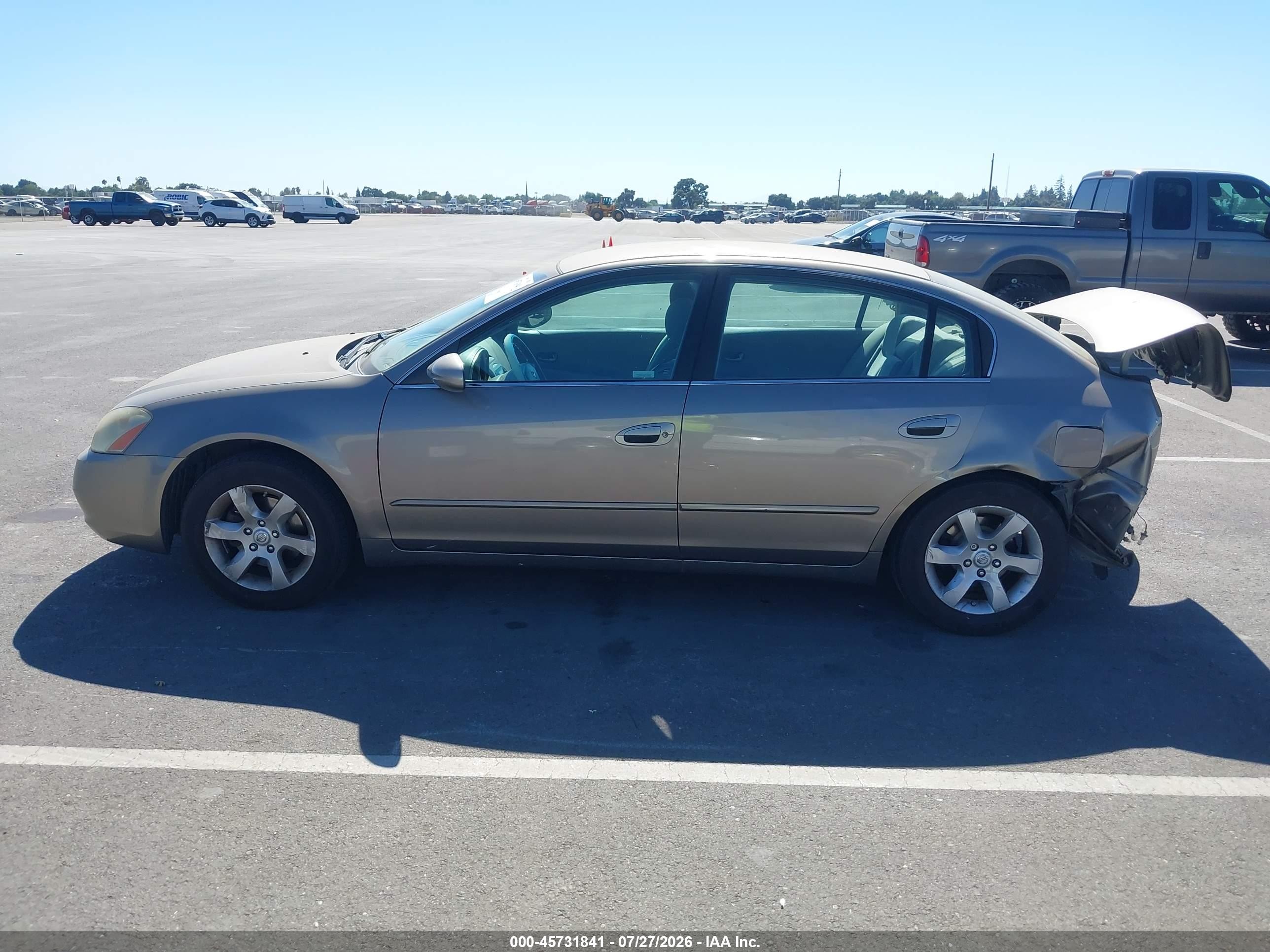 2004 Nissan Altima 2.5 S Champagne vin: 1N4AL11E14C107550
