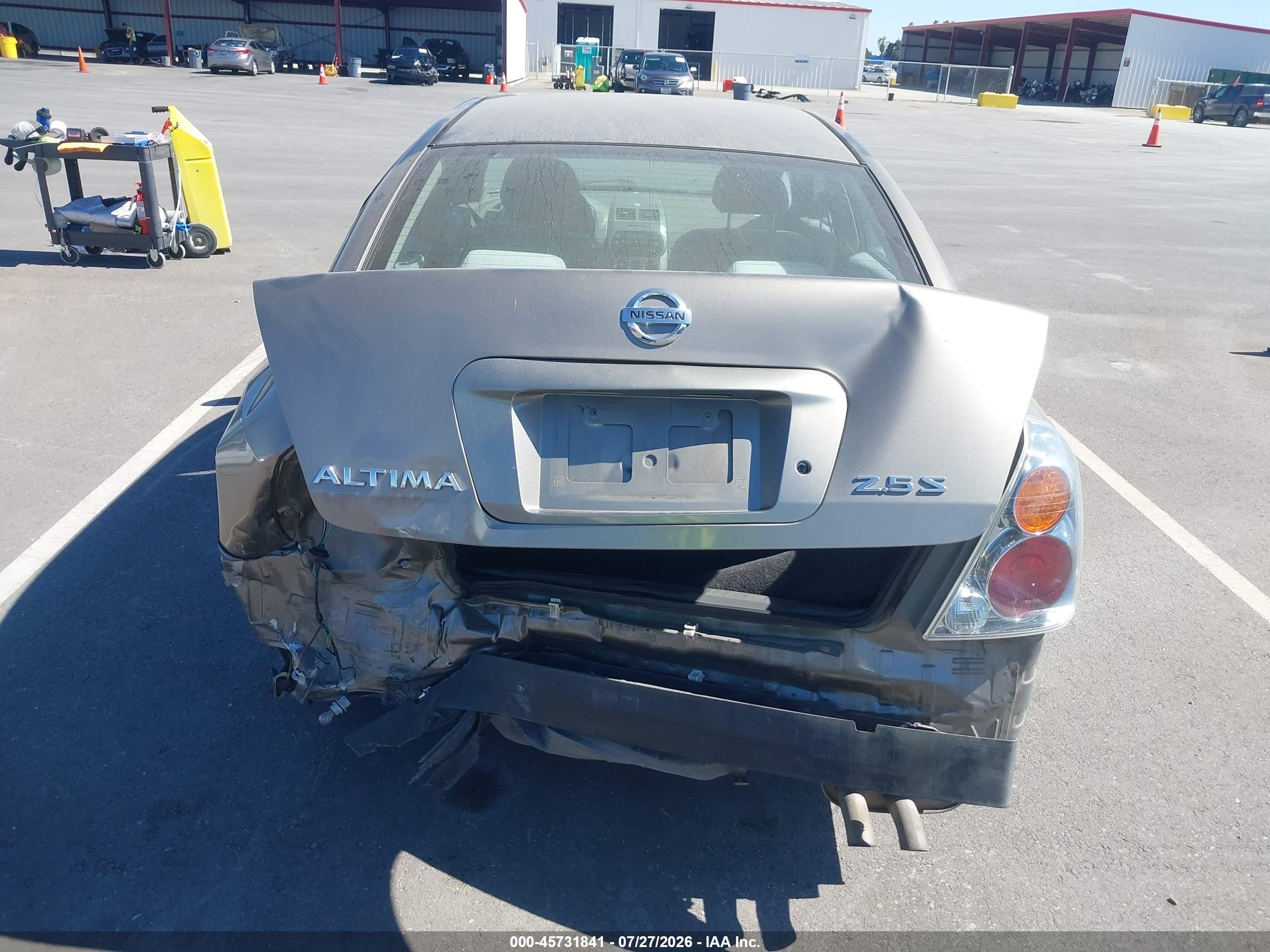 2004 Nissan Altima 2.5 S Champagne vin: 1N4AL11E14C107550