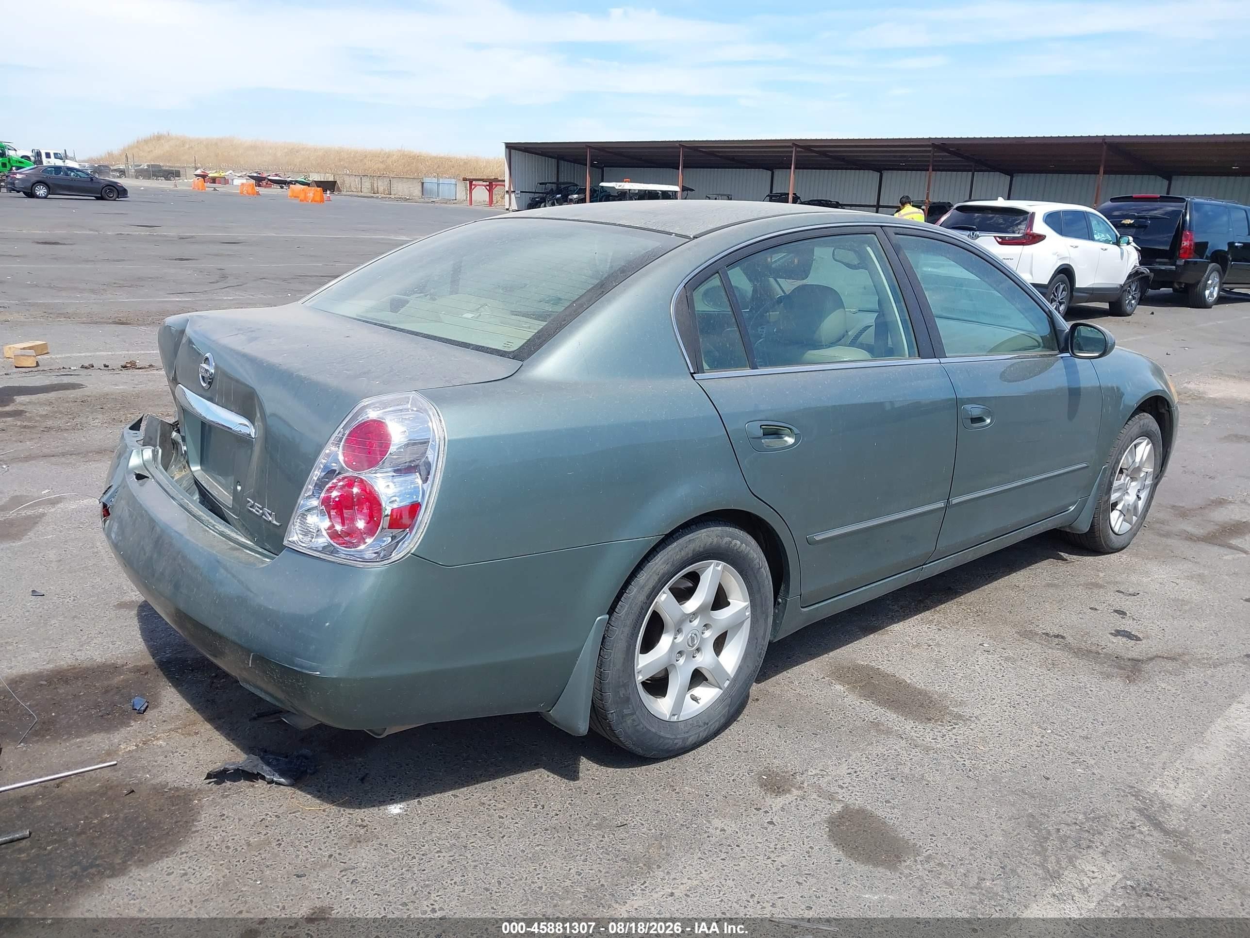 2005 Nissan Altima 2.5 S Зеленый vin: 1N4AL11E15C164896