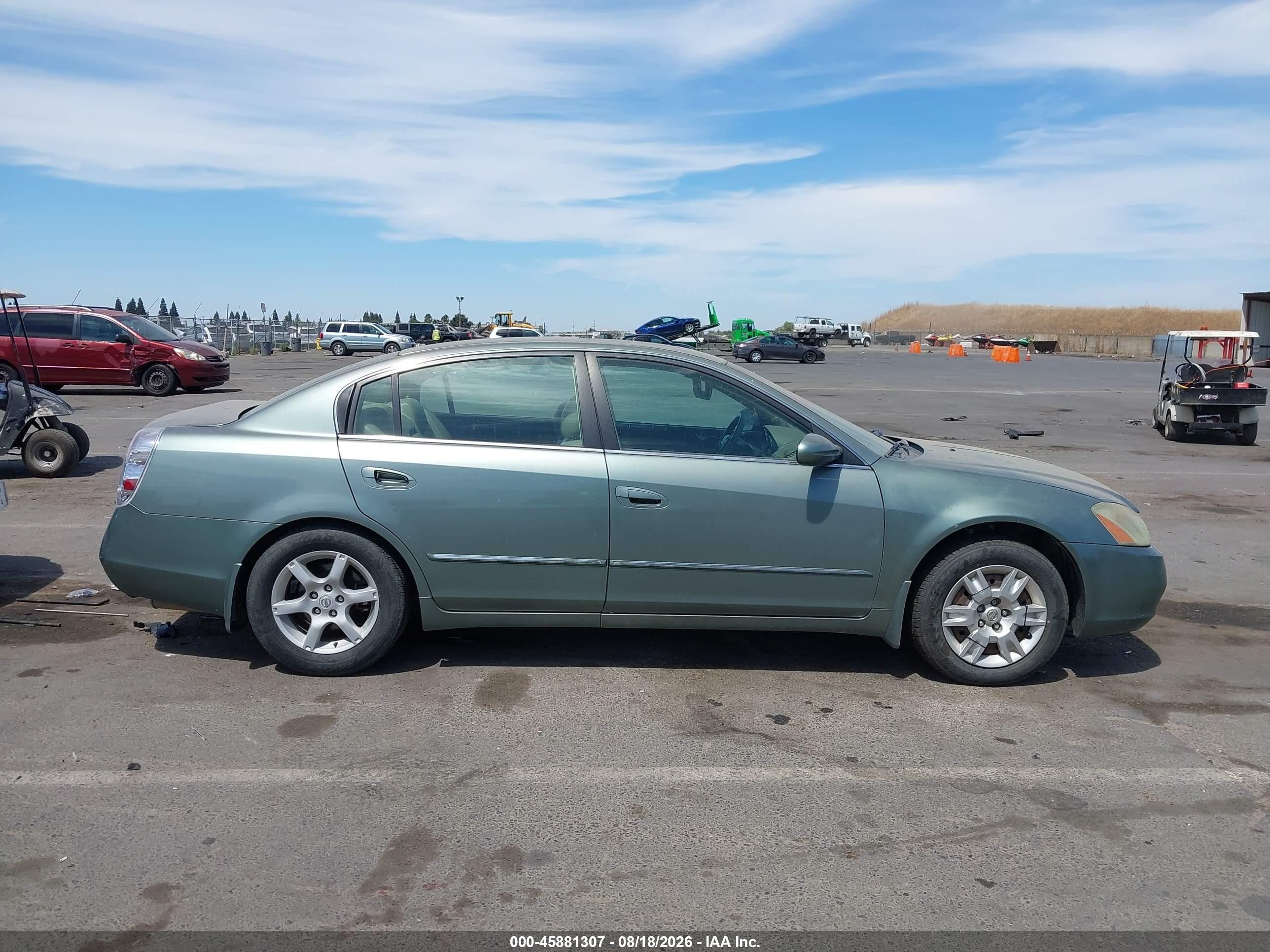 2005 Nissan Altima 2.5 S Зеленый vin: 1N4AL11E15C164896