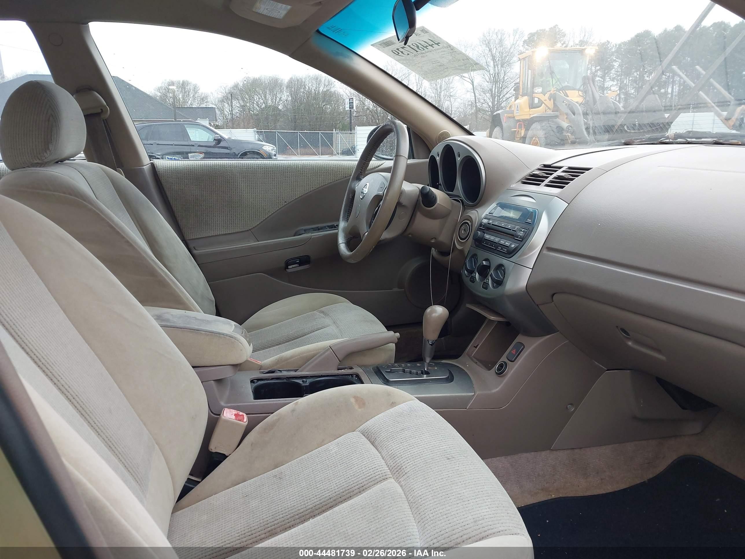 2003 Nissan Altima 2.5 S Золотой vin: 1N4AL11E23C299396