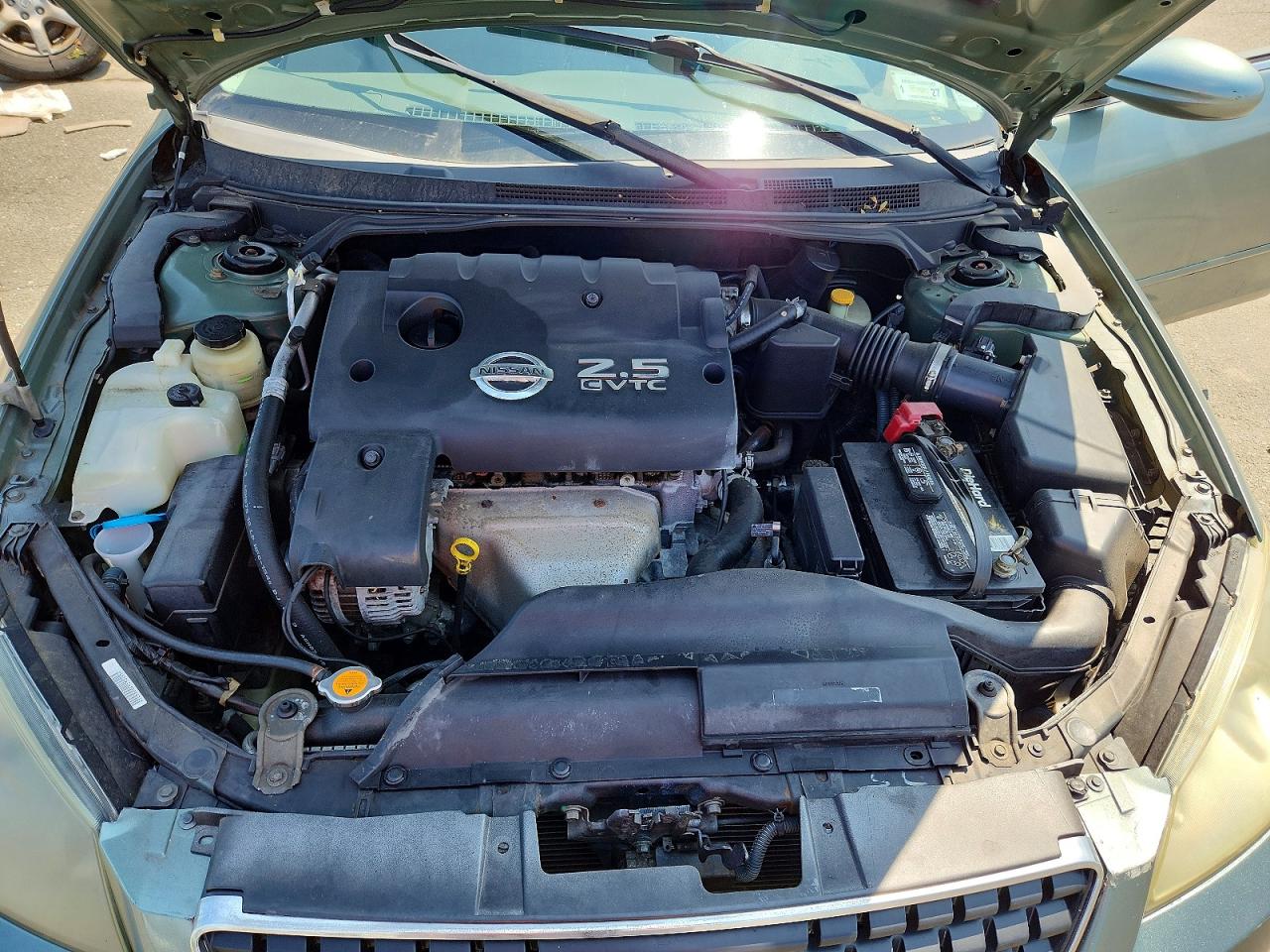 2005 Nissan Altima 2.5 Green vin: 1N4AL11E35C296168