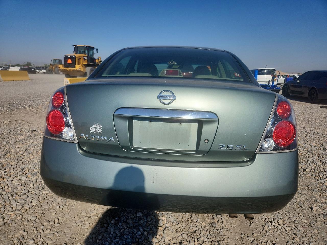 2005 Nissan Altima 2.5 Green vin: 1N4AL11E35C315527