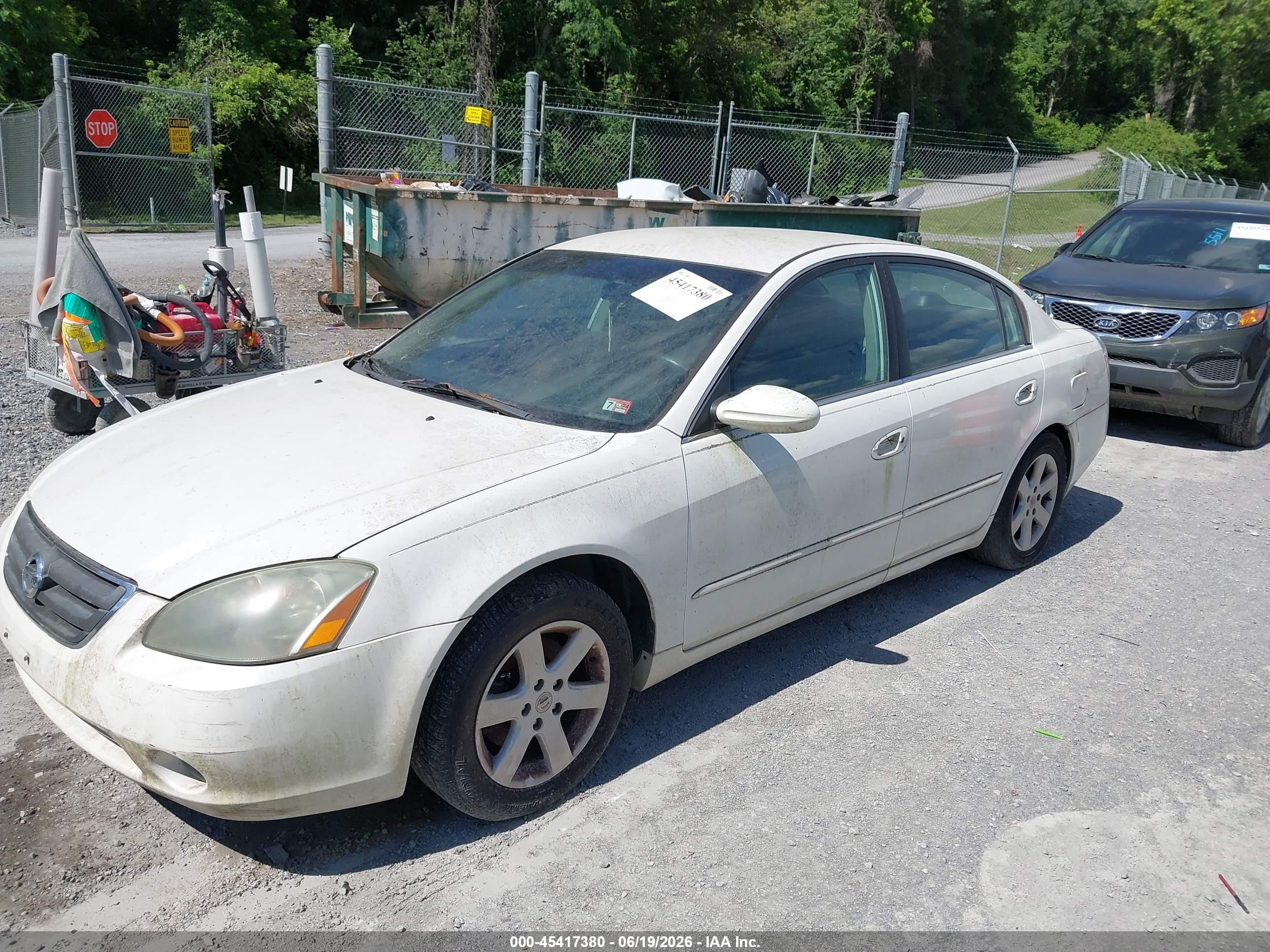 2002 Nissan Altima 2.5 S White vin: 1N4AL11E42C150065