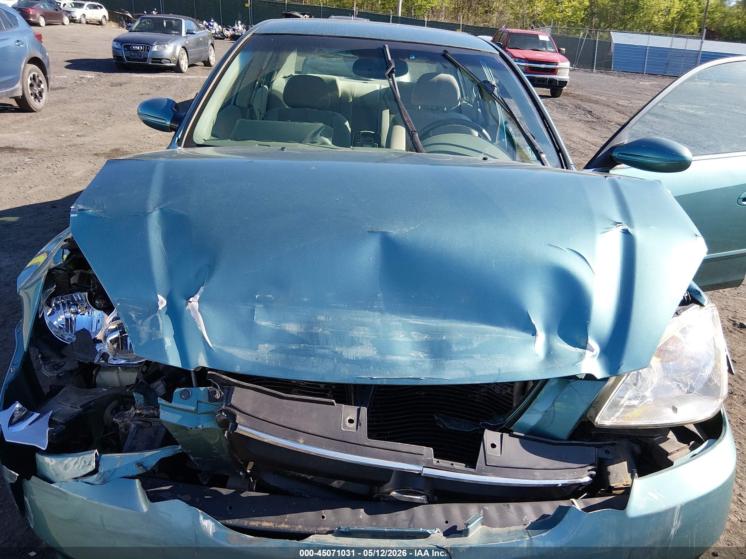 2003 Nissan Altima 2.5 S Blue vin: 1N4AL11E53C170133