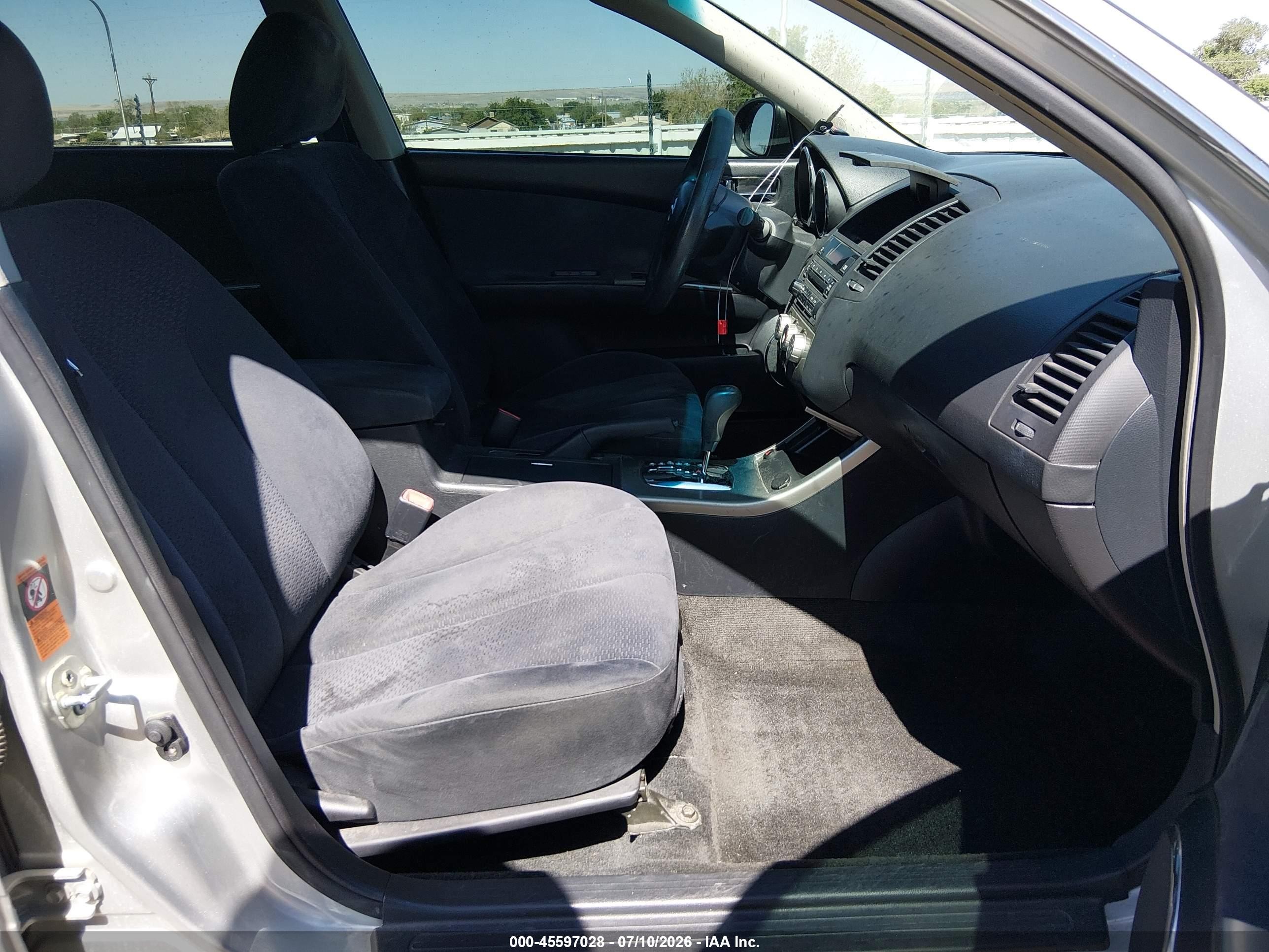 2005 Nissan Altima 2.5 S Silver vin: 1N4AL11E65C395826