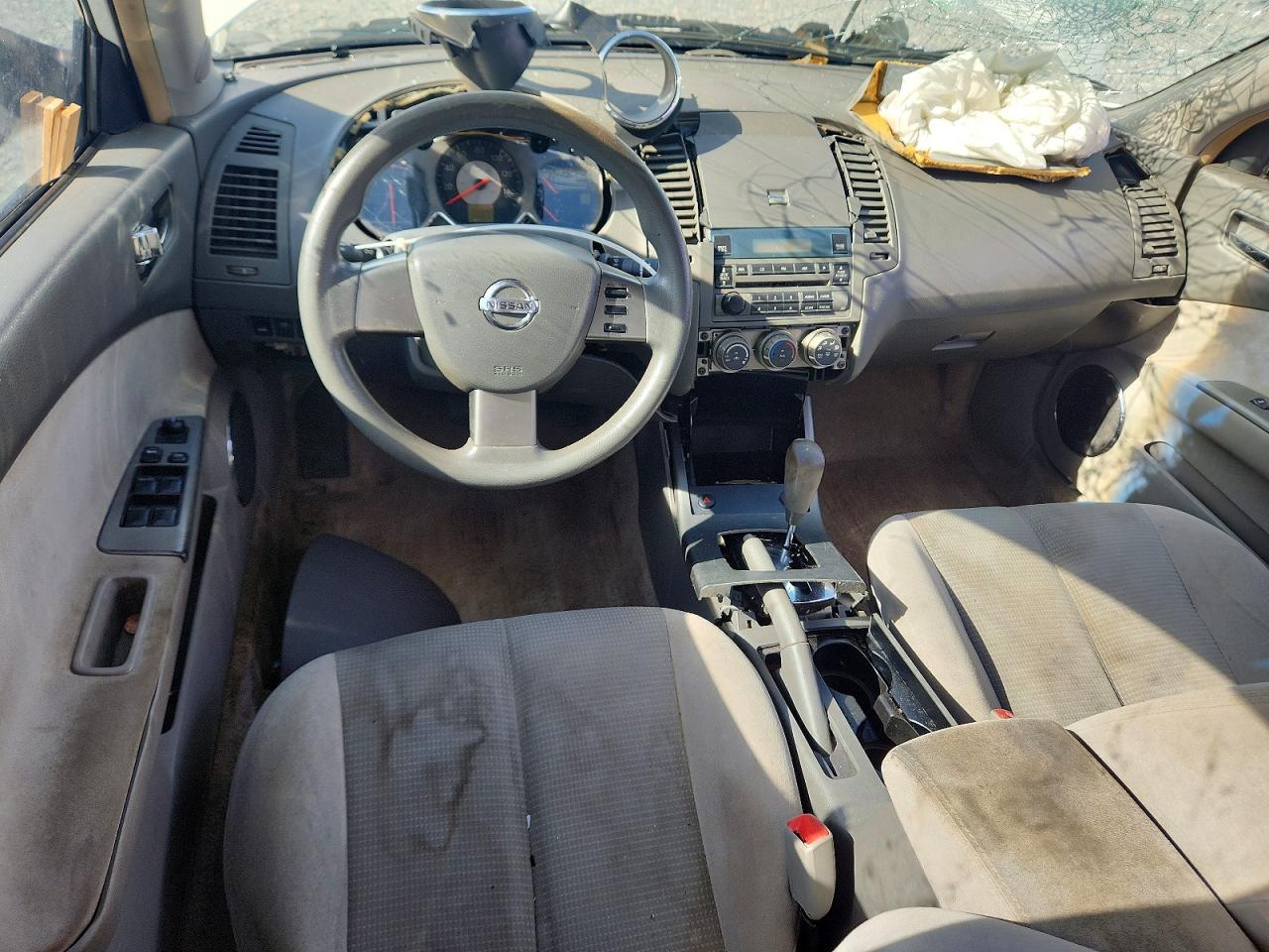 2005 Nissan Altima 2.5 White vin: 1N4AL11E75C110356