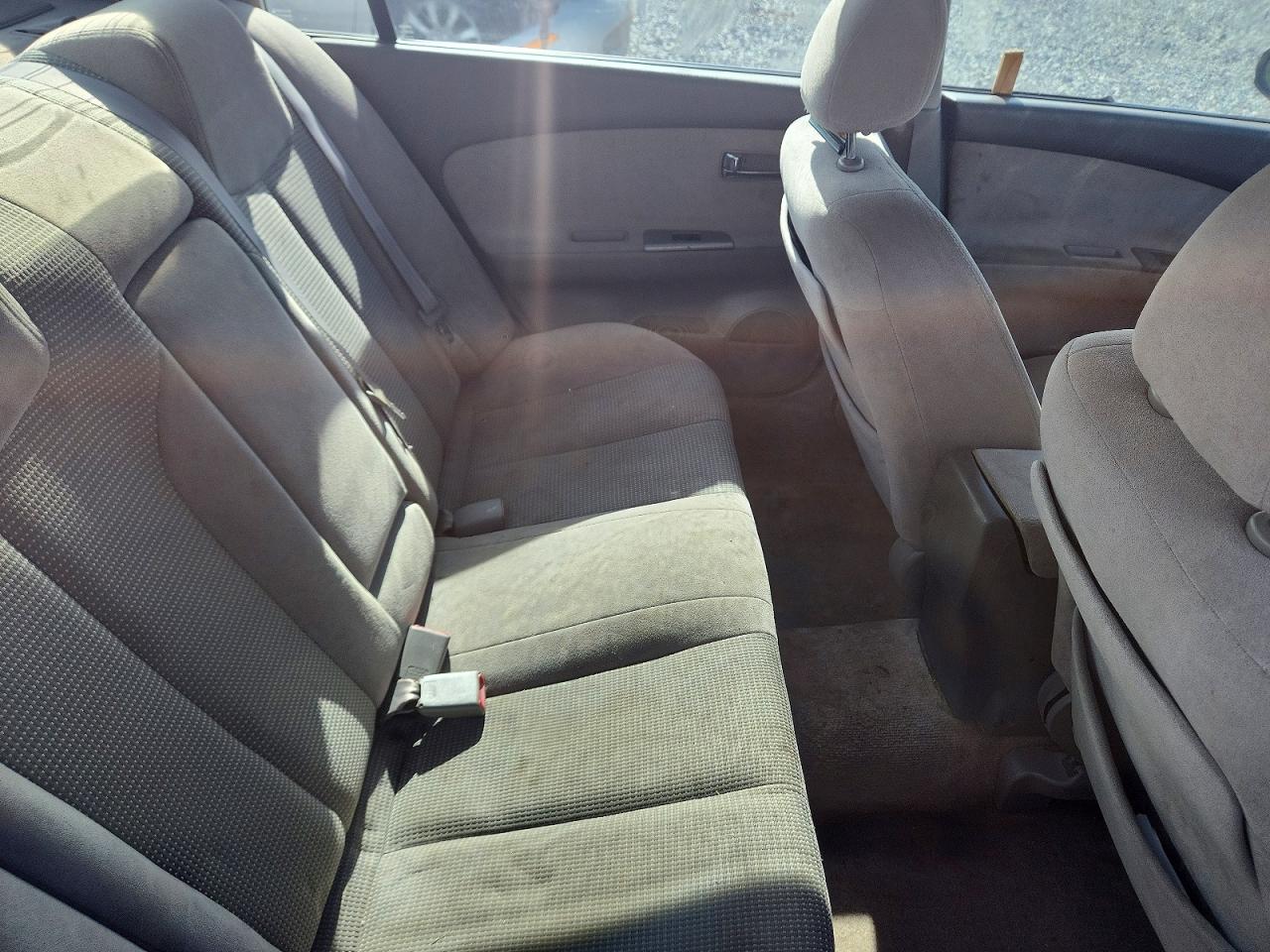 2005 Nissan Altima 2.5 White vin: 1N4AL11E75C110356