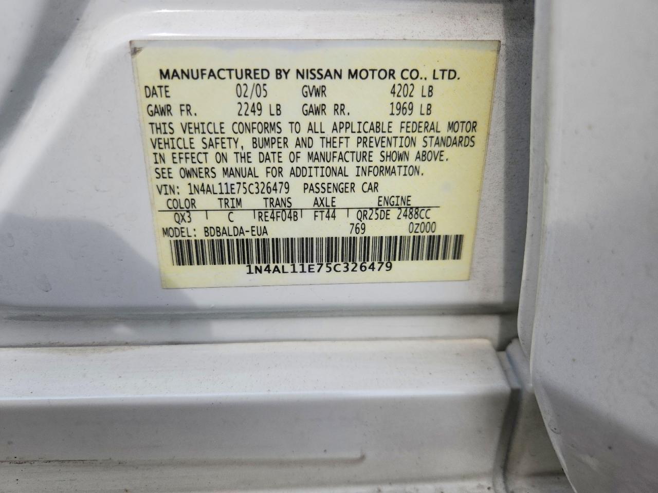 2005 Nissan Altima 2.5 White vin: 1N4AL11E75C326479
