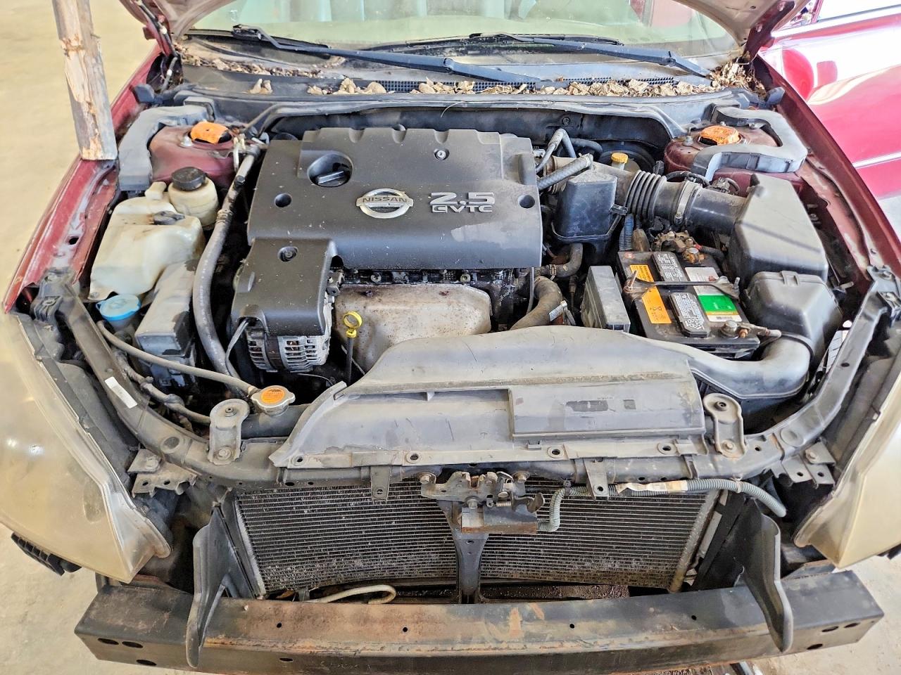 2005 Nissan Altima S Burgundy vin: 1N4AL11E85C339001