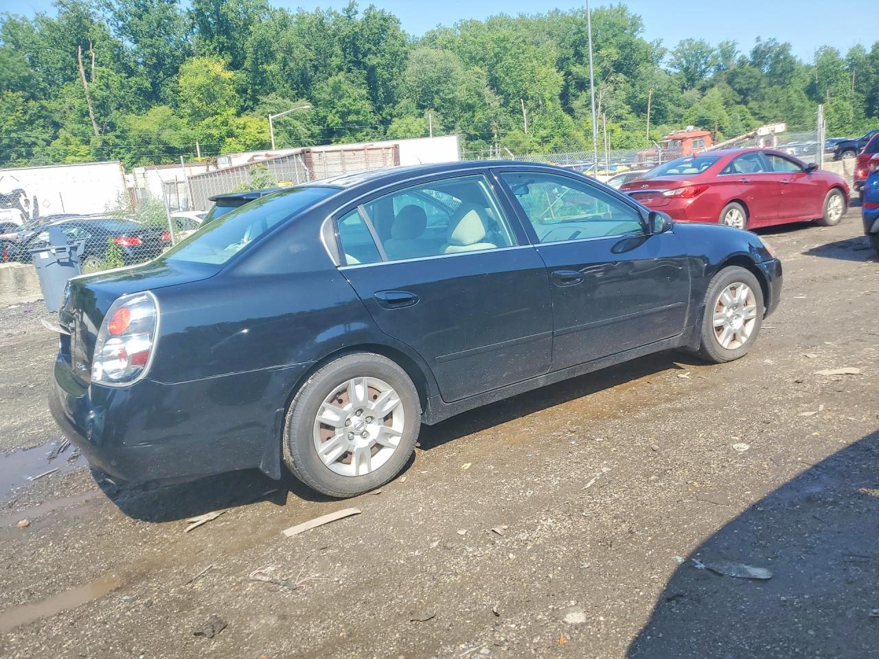 2005 Nissan Altima 2.5 Black vin: 1N4AL11E85C385749