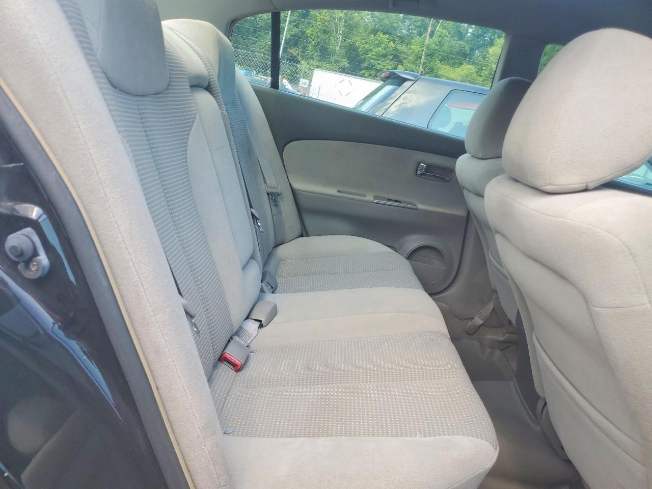 2005 Nissan Altima 2.5 Black vin: 1N4AL11E85C385749