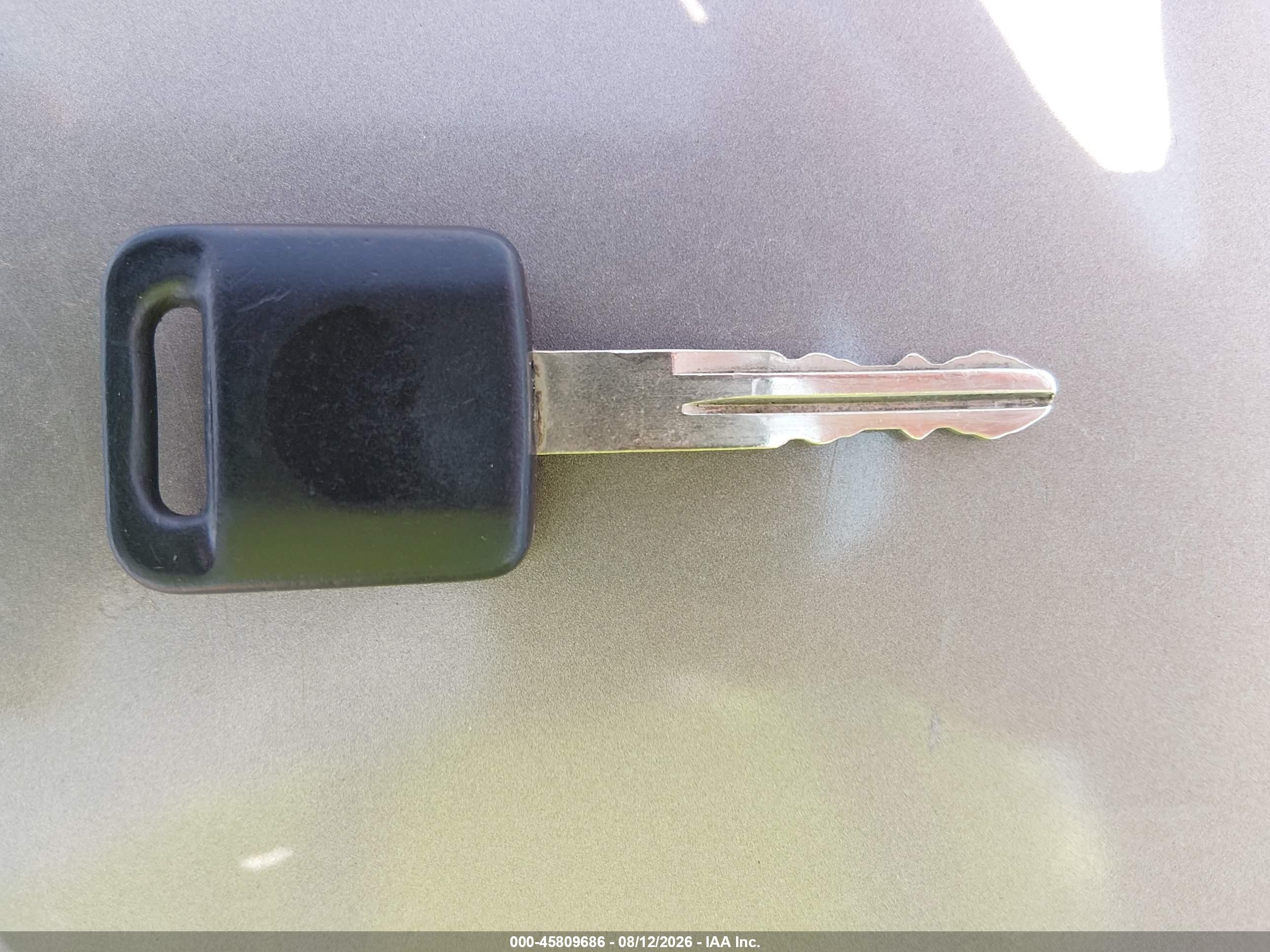 2005 Nissan Altima 2.5 S Бежевый vin: 1N4AL11E95C133606
