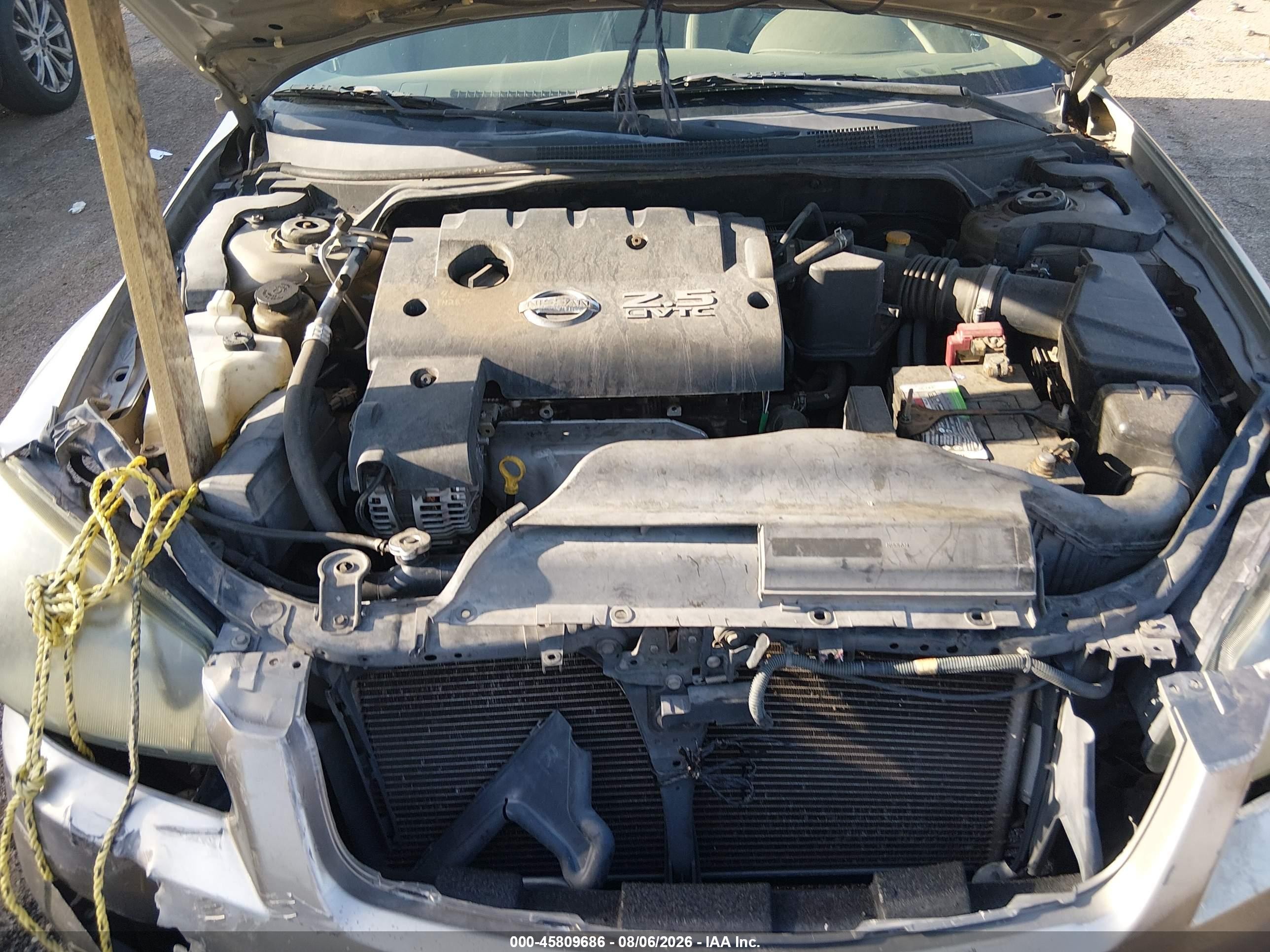 2005 Nissan Altima 2.5 S Бежевый vin: 1N4AL11E95C133606
