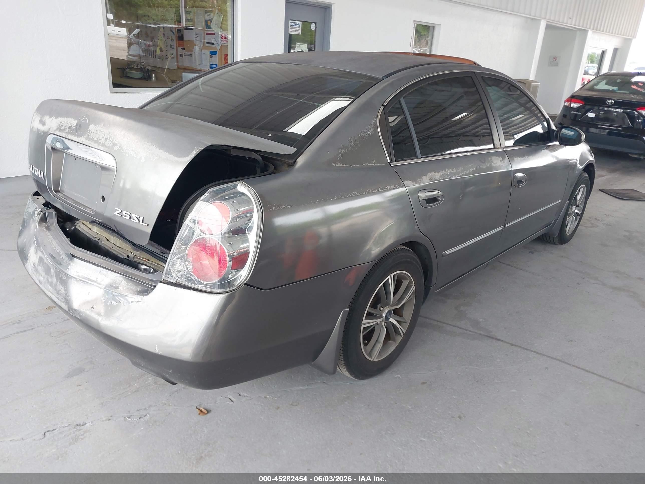 2005 Nissan Altima 2.5 S Gray vin: 1N4AL11E95N923234