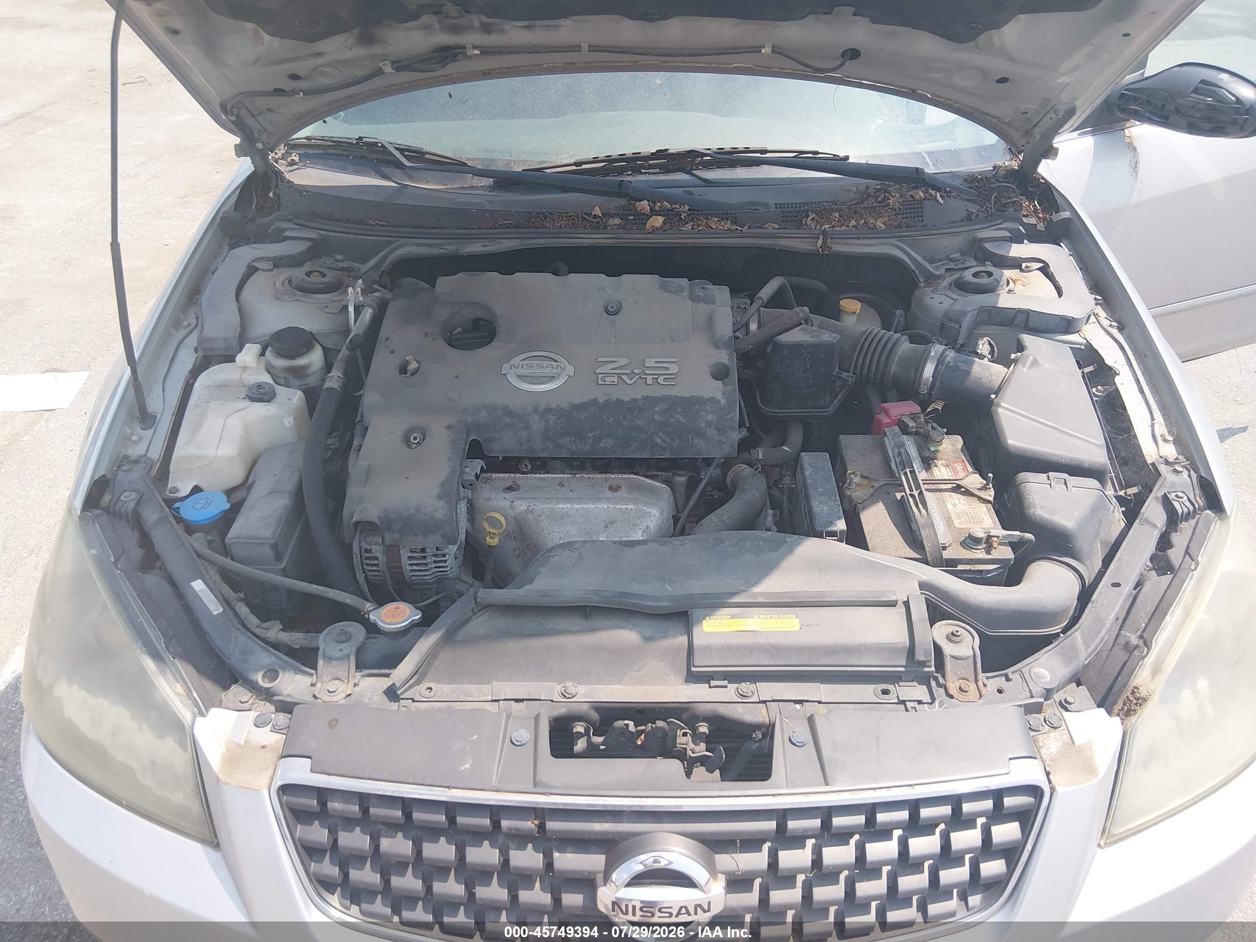 2005 Nissan Altima 2.5 S Silver vin: 1N4AL11EX5C394419