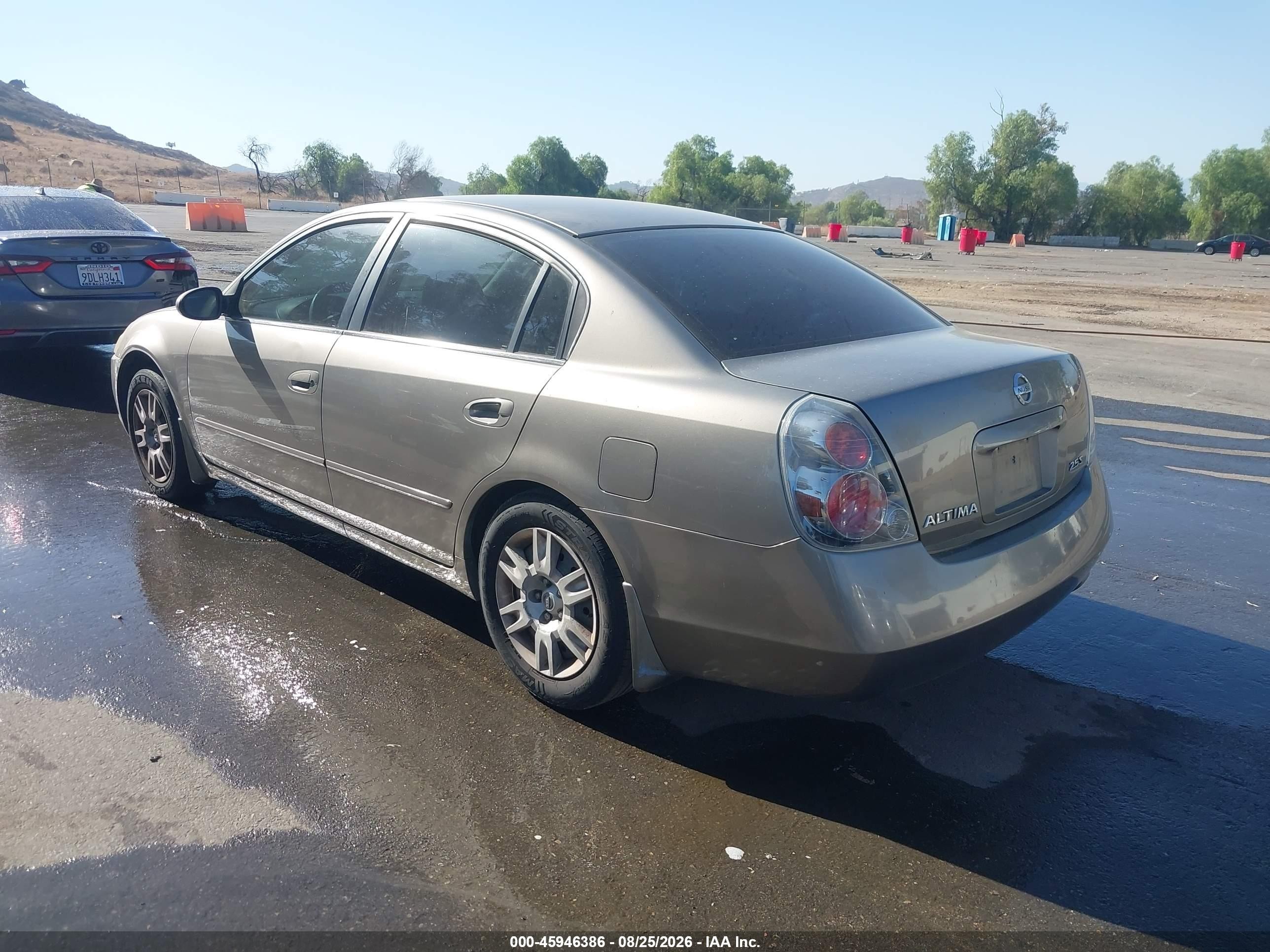 2005 Nissan Altima 2.5 S Gray vin: 1N4AL11EX5N404645