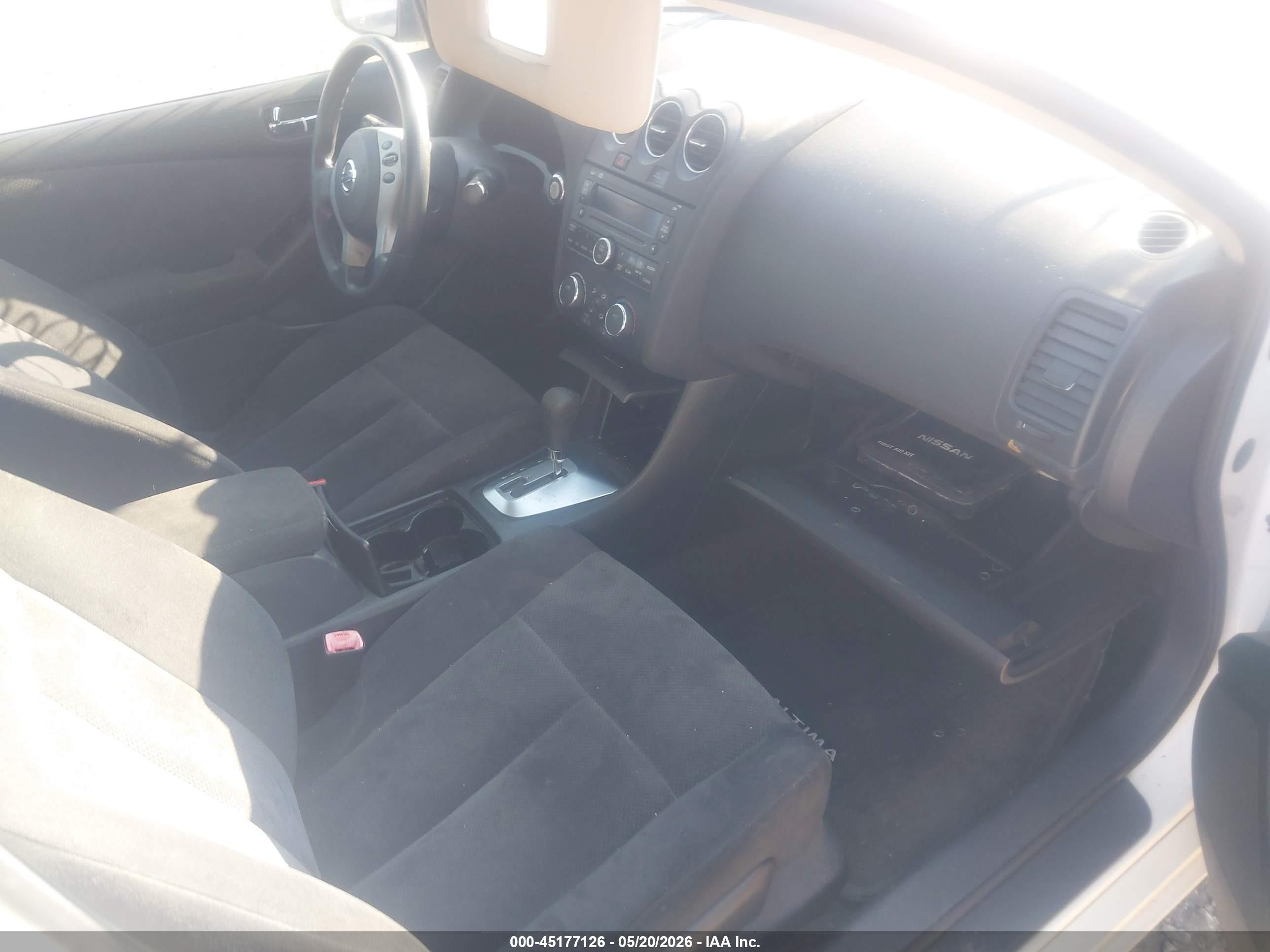 2007 Nissan Altima 2.5 S White vin: 1N4AL21E07C138377