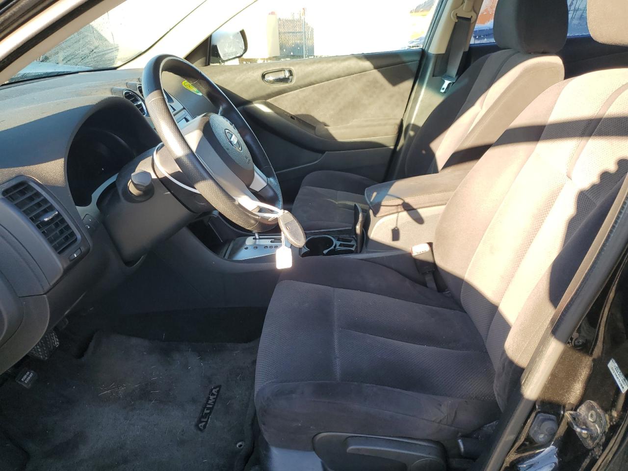 2007 Nissan Altima 2.5   Black vin: 1N4AL21E07C138640