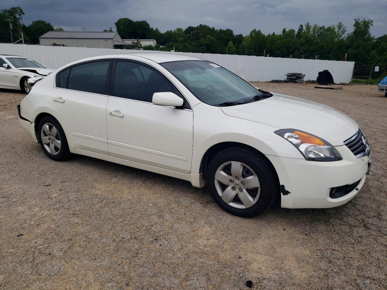 2007 Nissan Altima 2.5 White vin: 1N4AL21E07N404405