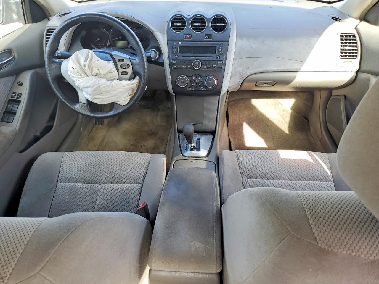 2007 Nissan Altima 2.5 Silver vin: 1N4AL21E07N429725