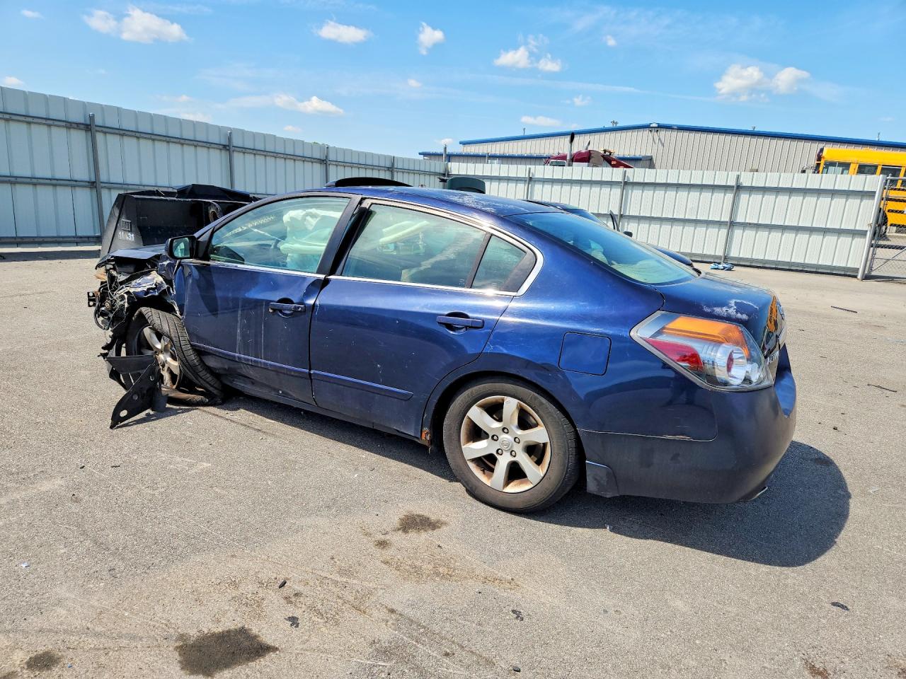 2007 Nissan Altima 2.5 Blue vin: 1N4AL21E07N456777
