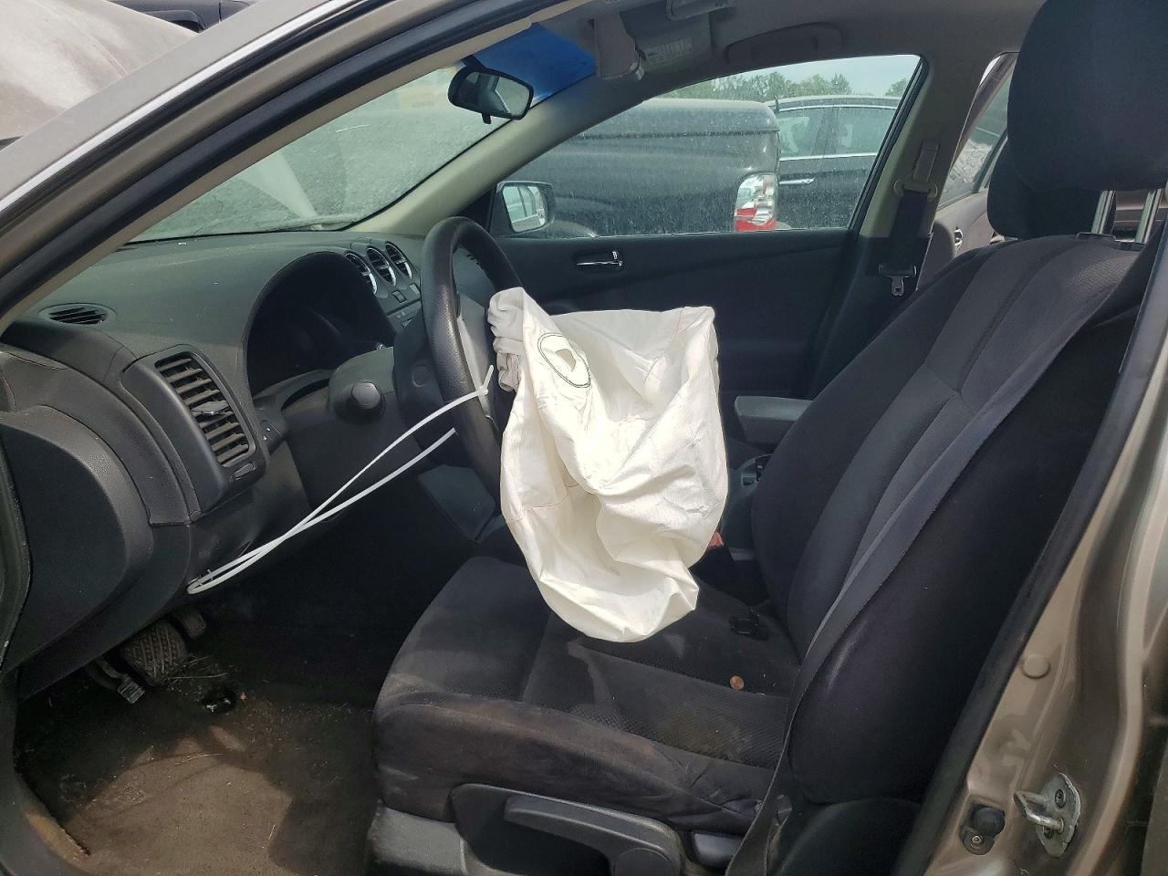 2007 Nissan Altima 2.5 Gold vin: 1N4AL21E07N463308