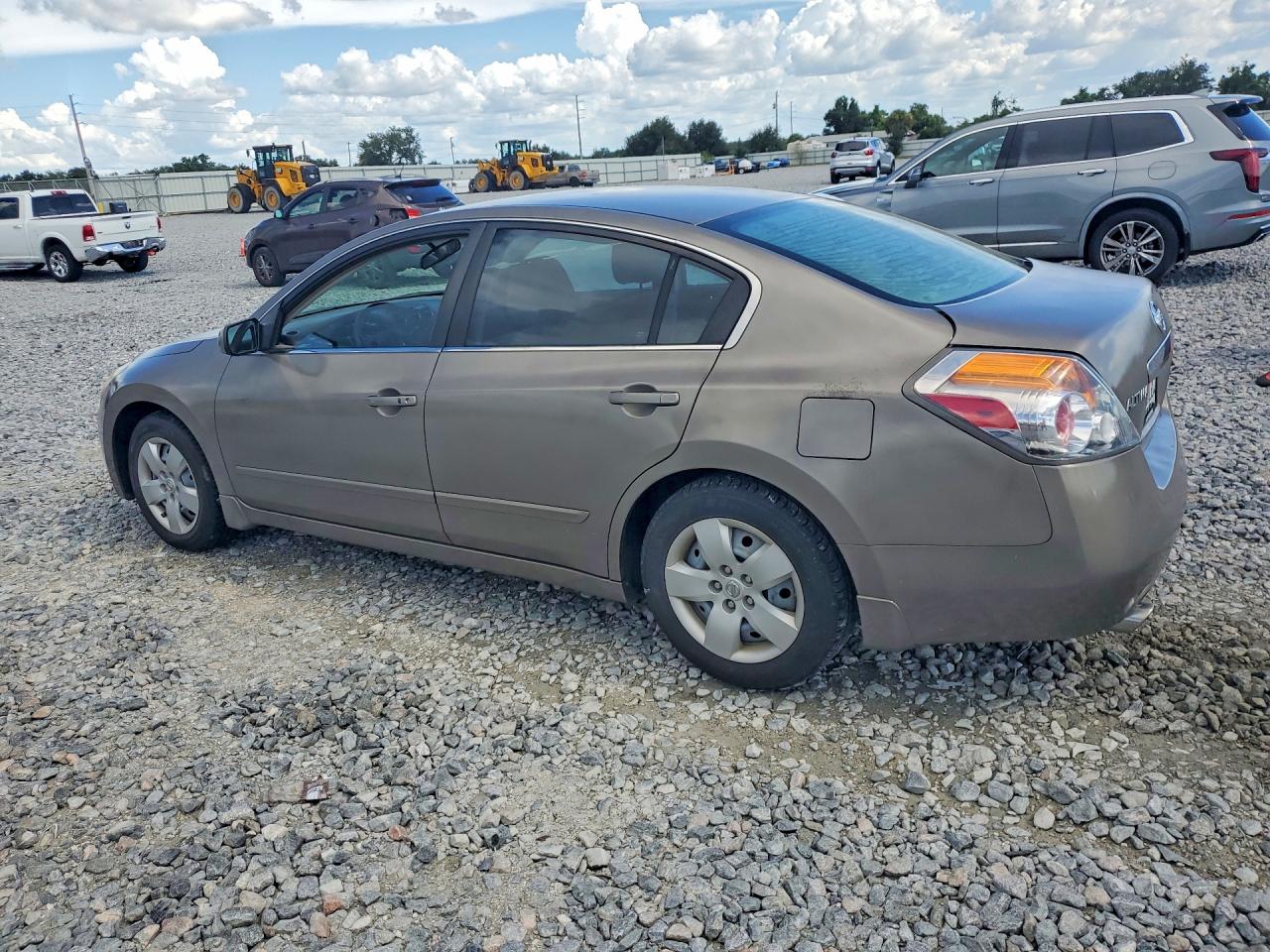 2007 Nissan Altima 2.5 Tan vin: 1N4AL21E07N478892