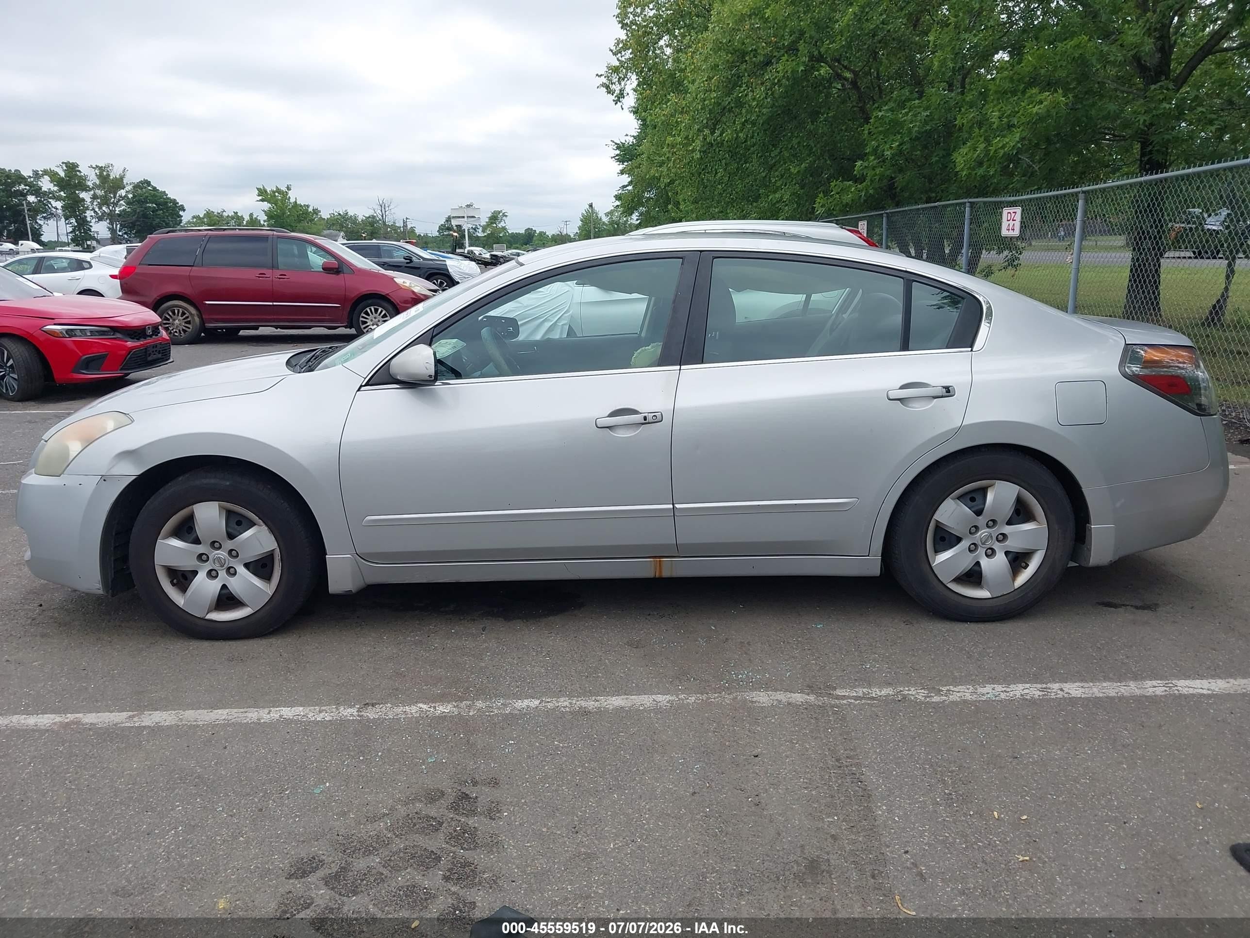 2008 Nissan Altima 2.5 S Silver vin: 1N4AL21E08N408360