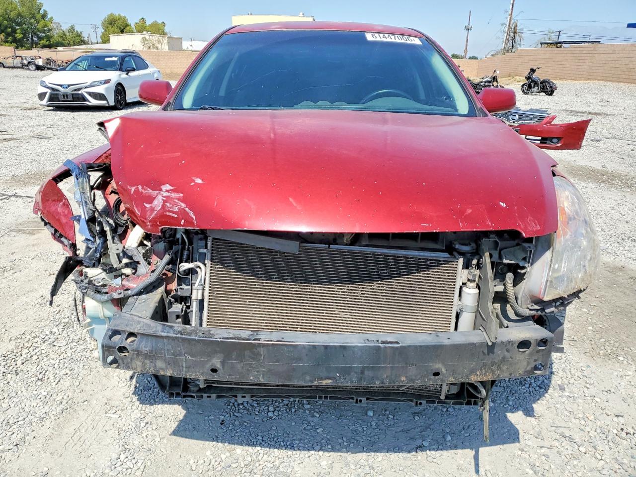 2008 Nissan Altima 2.5 Red vin: 1N4AL21E08N442072
